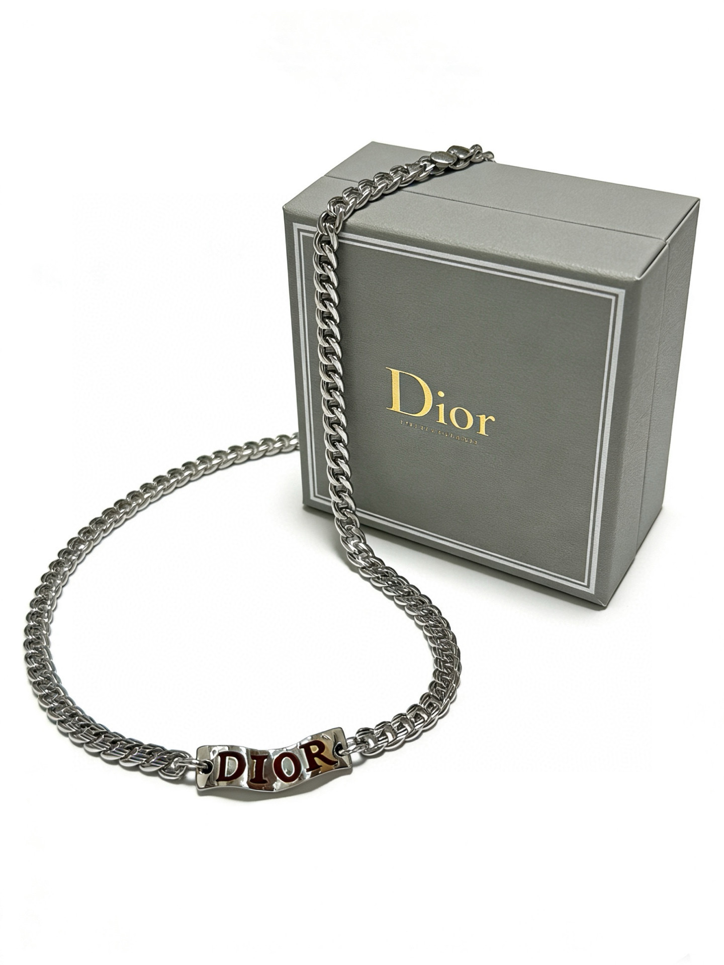Dior DIOR新款 高品质迪奥项链 新款开模 潮流 男女均可佩戴 同款 摇滚朋克泰银风格 元素 潮流百搭 项链最新款链条档次更高明星 款手链古巴链系列 银项链