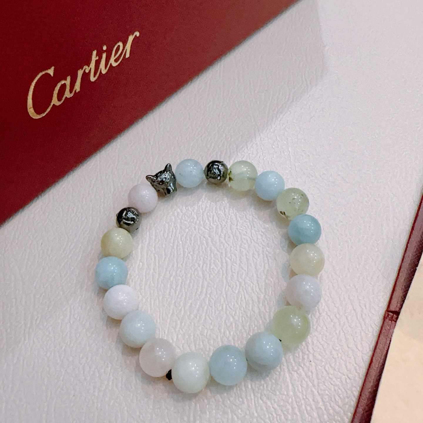 Cartier 新款卡地亚豹子玛瑙手链V金材质系列 品相完美 细节无敌 那种独特的色泽完全无可挑剔
