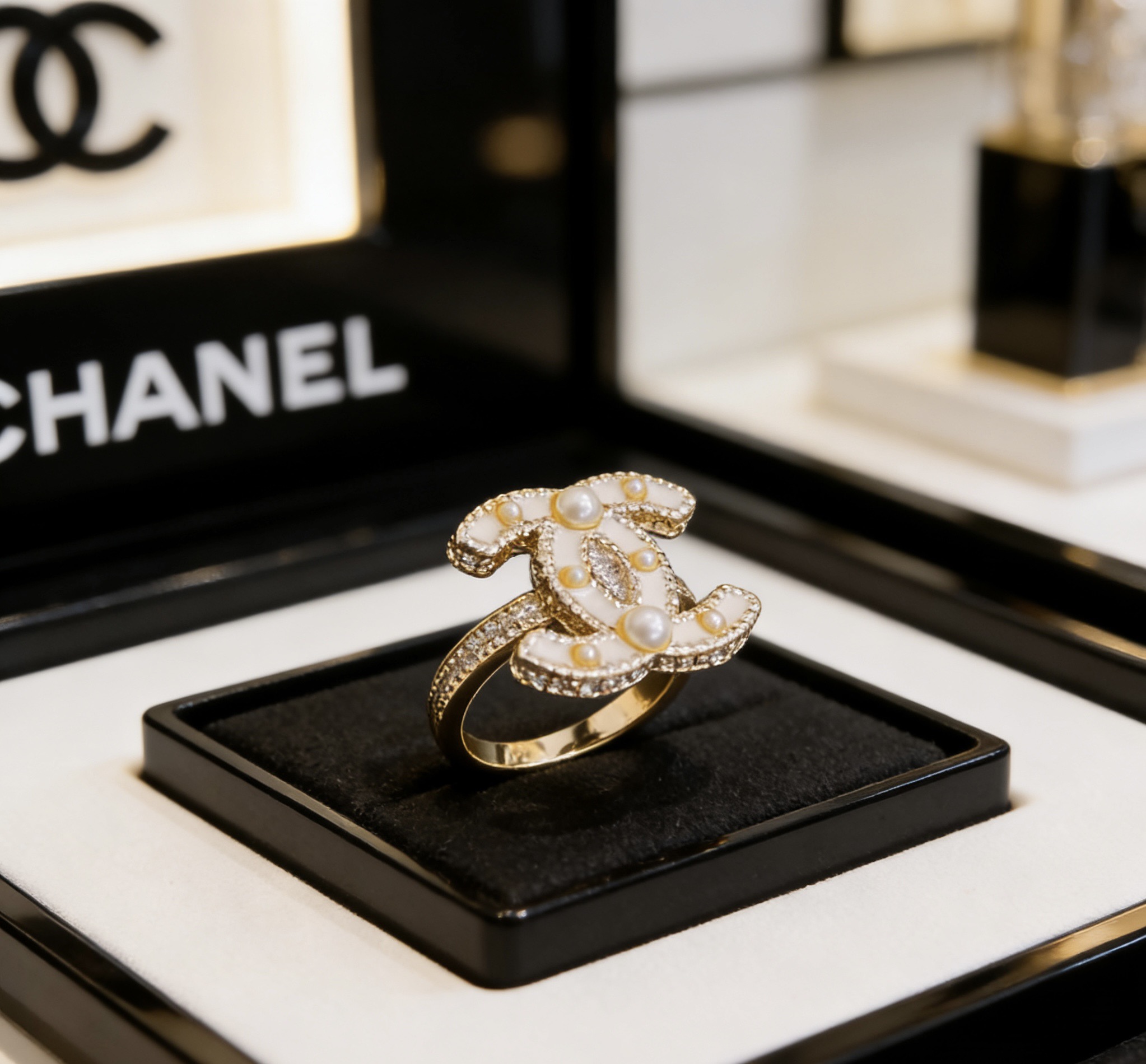 Chanel Chanel 香奈儿 简约 珍珠戒指 精选 质重工打造 适合各种各样手指 码数678