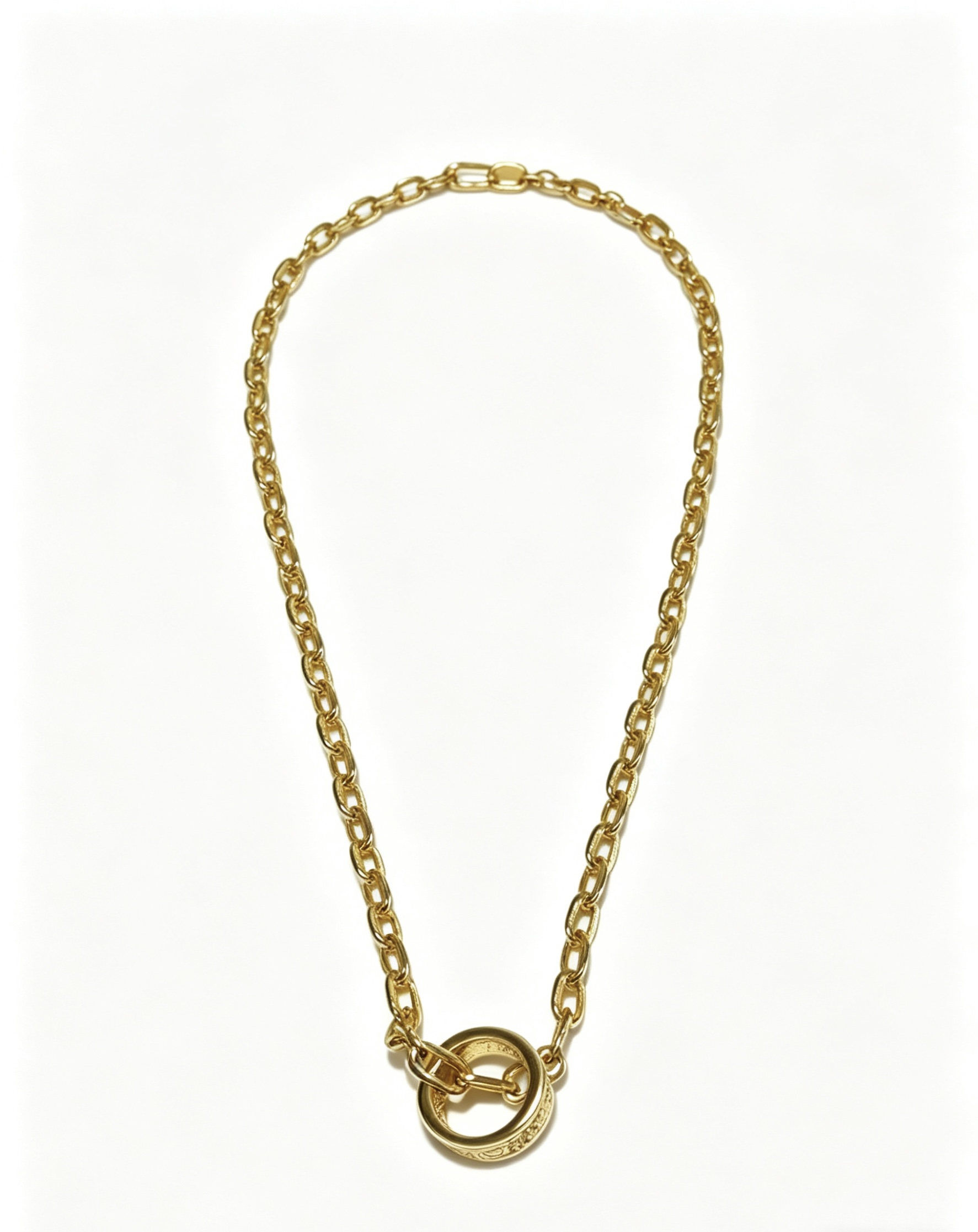 NO:766597,The new Cartier necklace V gold material series is in perfect appearance, with unparalleled details. The unique color is completely impeccable, and is decorated with a classic ring shape design. It is simple yet elegant and eye-catching. The V gold pure handmade combination is more elegant and elegant. Same style for men and women (60cm), fine jewelry, cartier, necklace19860909新款卡地亚项链V金材质系列 品相完美,细节无敌,那种独特的色泽完全无可挑剔,再缀以经典指环外形设计,简约之余却又优雅夺目,V金纯手工的组合更显气色,上手雅致动人.男女同款（60cm）,饰品精品,cartier,necklace,Jewelry