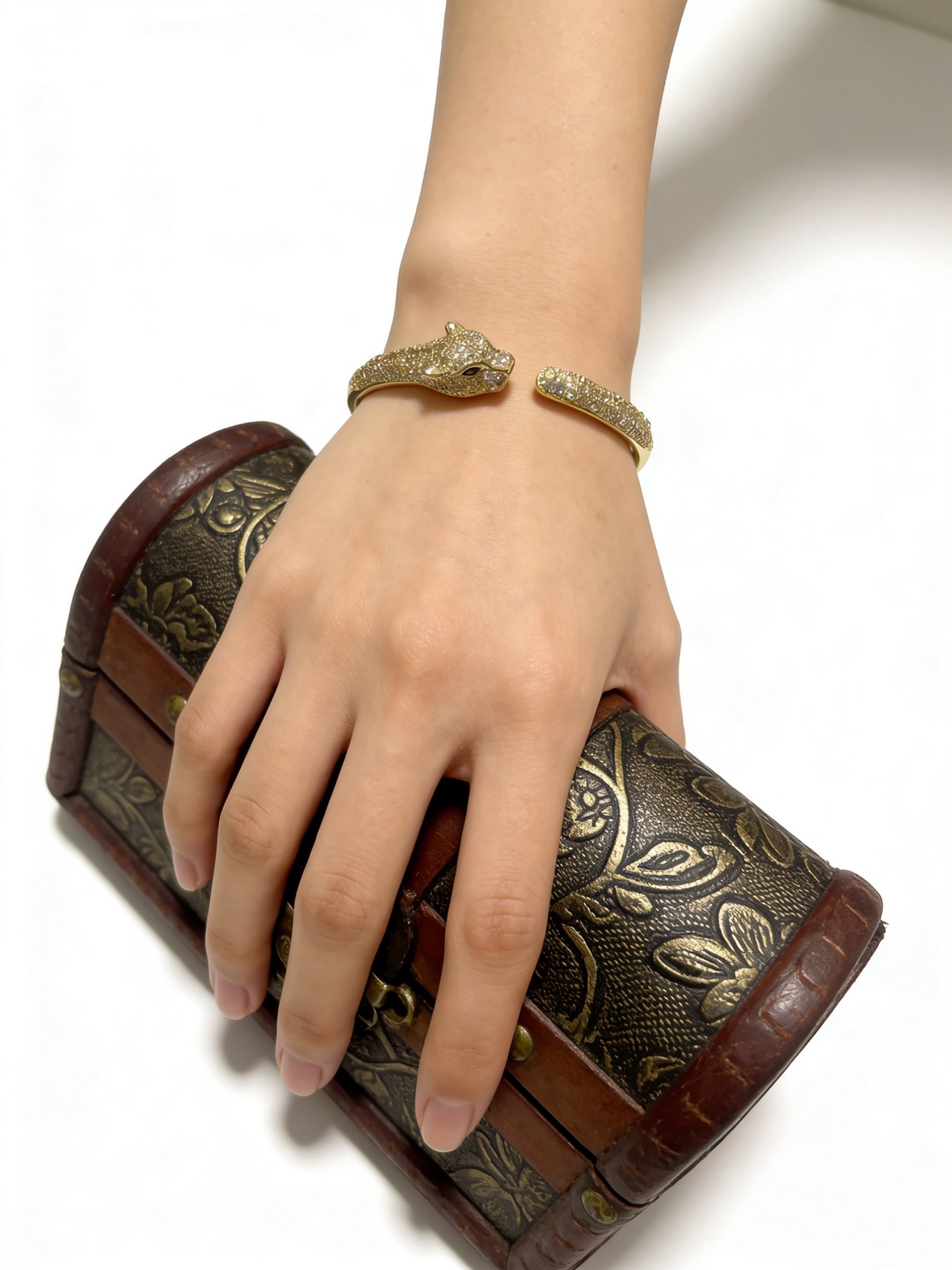 Accessories Style Accessories Accessories Accessories detail image 7 from source 780567