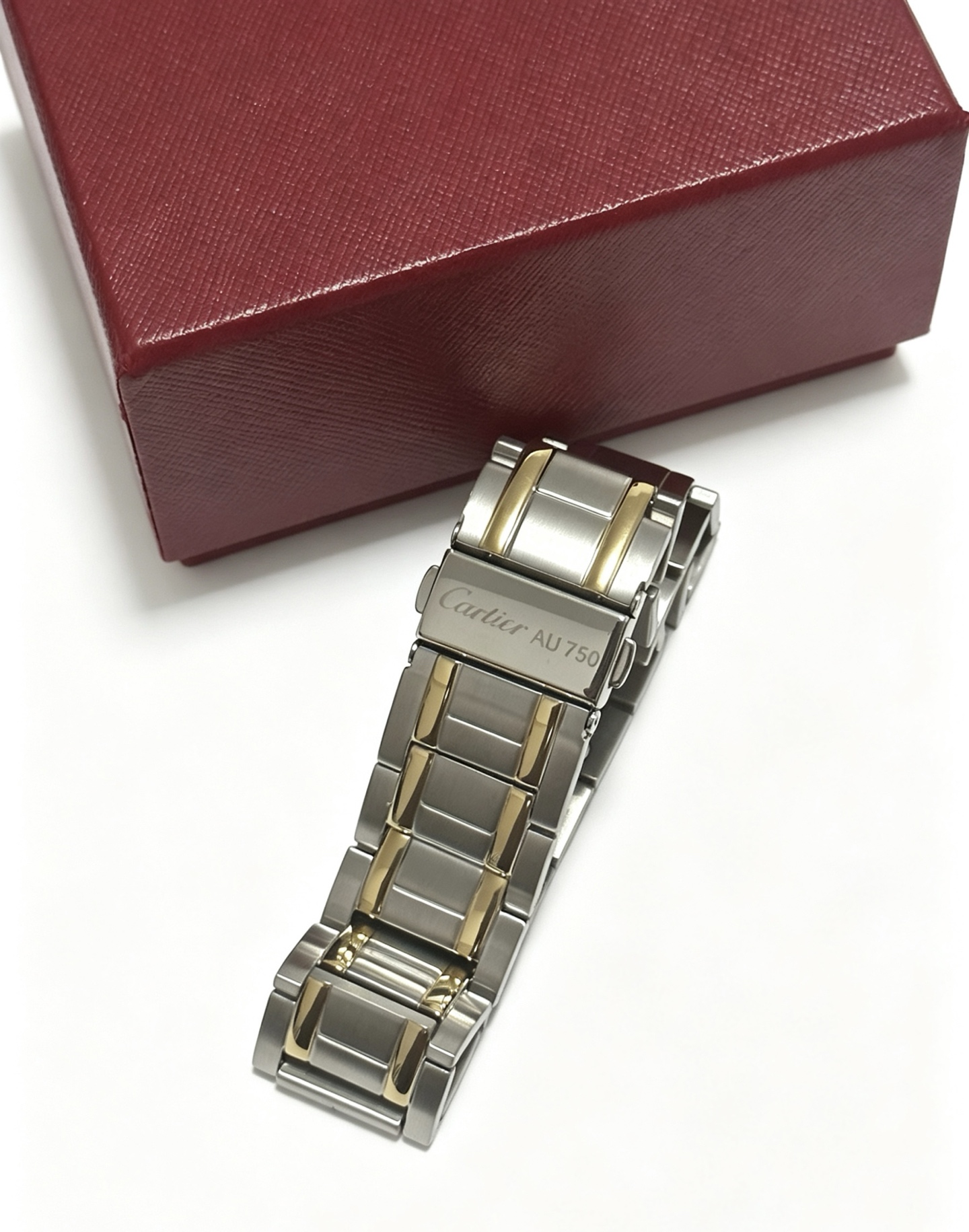 NO:879994,Cartier Bracelet V gold material series has perfect appearance, unparalleled details, the unique color is completely impeccable, and is decorated with a classic ring shape design, which is simple yet elegant and eye-catching. The pure handmade combination of V gold is more elegant and elegant. Same style for men and women. Cartier bracelet, jewelry boutique, cartier, bracelet19860909卡地亚手链V金材质系列 品相完美,细节无敌,那种独特的色泽完全无可挑剔,再缀以经典指环外形设计,简约之余却又优雅夺目,V金纯手工的组合更显气色,上手雅致动人.男女同款 卡地亚手链,饰品精品,cartier,bracelet,Jewelry