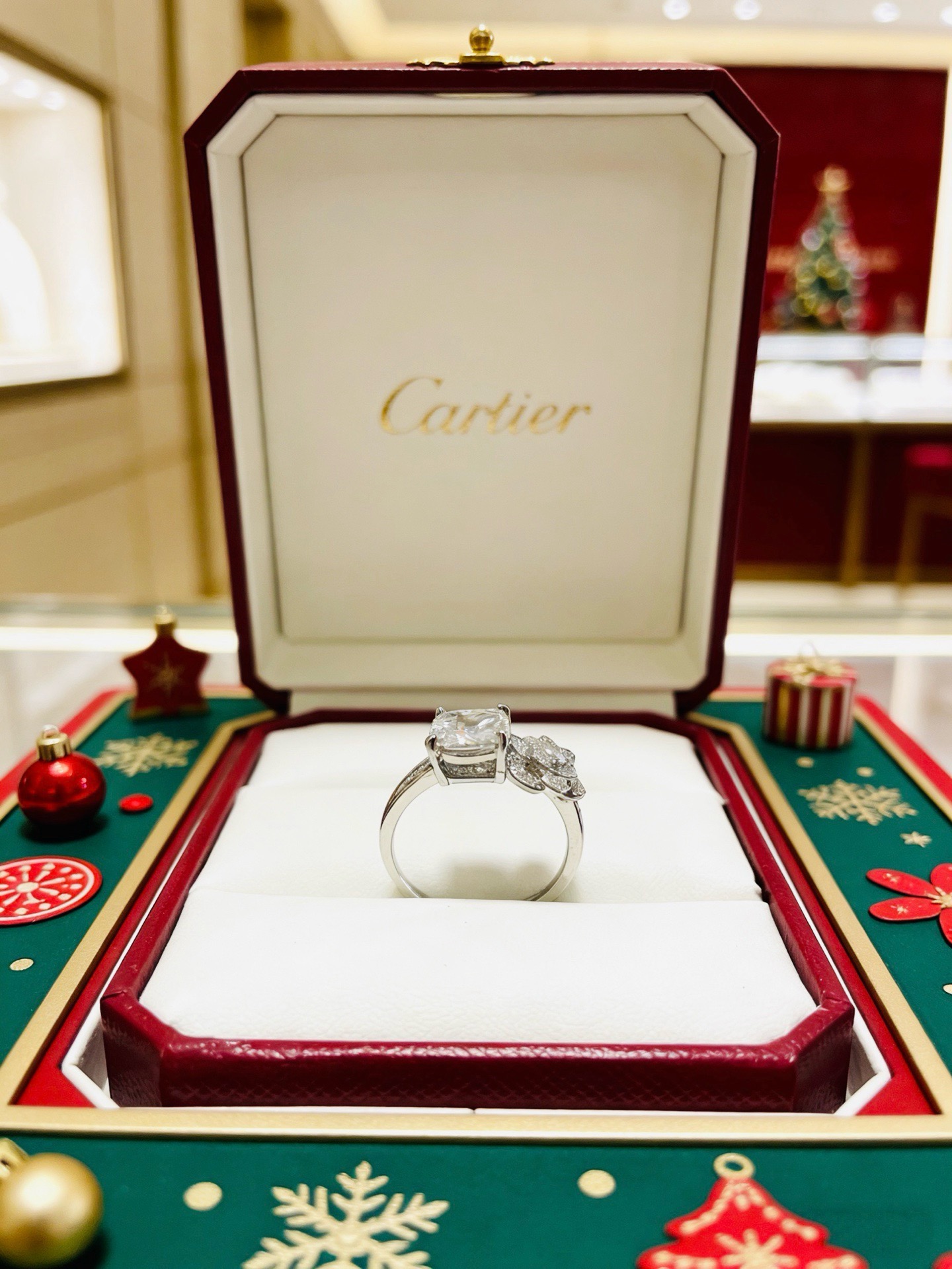 Cartier Ring