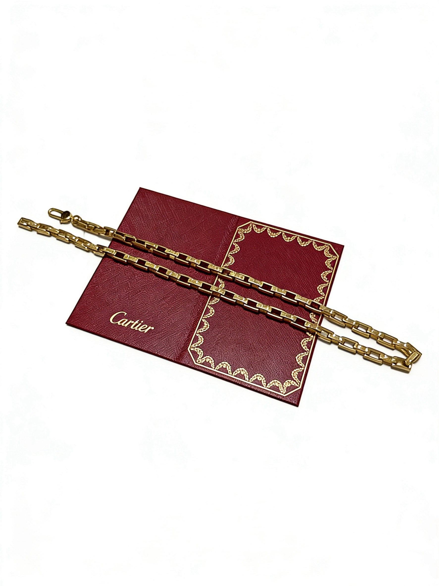 NO:861363,The new Cartier necklace V gold material series is in perfect appearance, with unparalleled details. The unique color is completely impeccable, and is decorated with a classic ring shape design. It is simple yet elegant and eye-catching. The pure handmade combination of V gold is more elegant and elegant. The same style for men and women, fine jewelry, cartier, necklace19860909新款卡地亚项链V金材质系列 品相完美,细节无敌,那种独特的色泽完全无可挑剔,再缀以经典指环外形设计,简约之余却又优雅夺目,V金纯手工的组合更显气色,上手雅致动人.男女同款,饰品精品,cartier,necklace,Jewelry