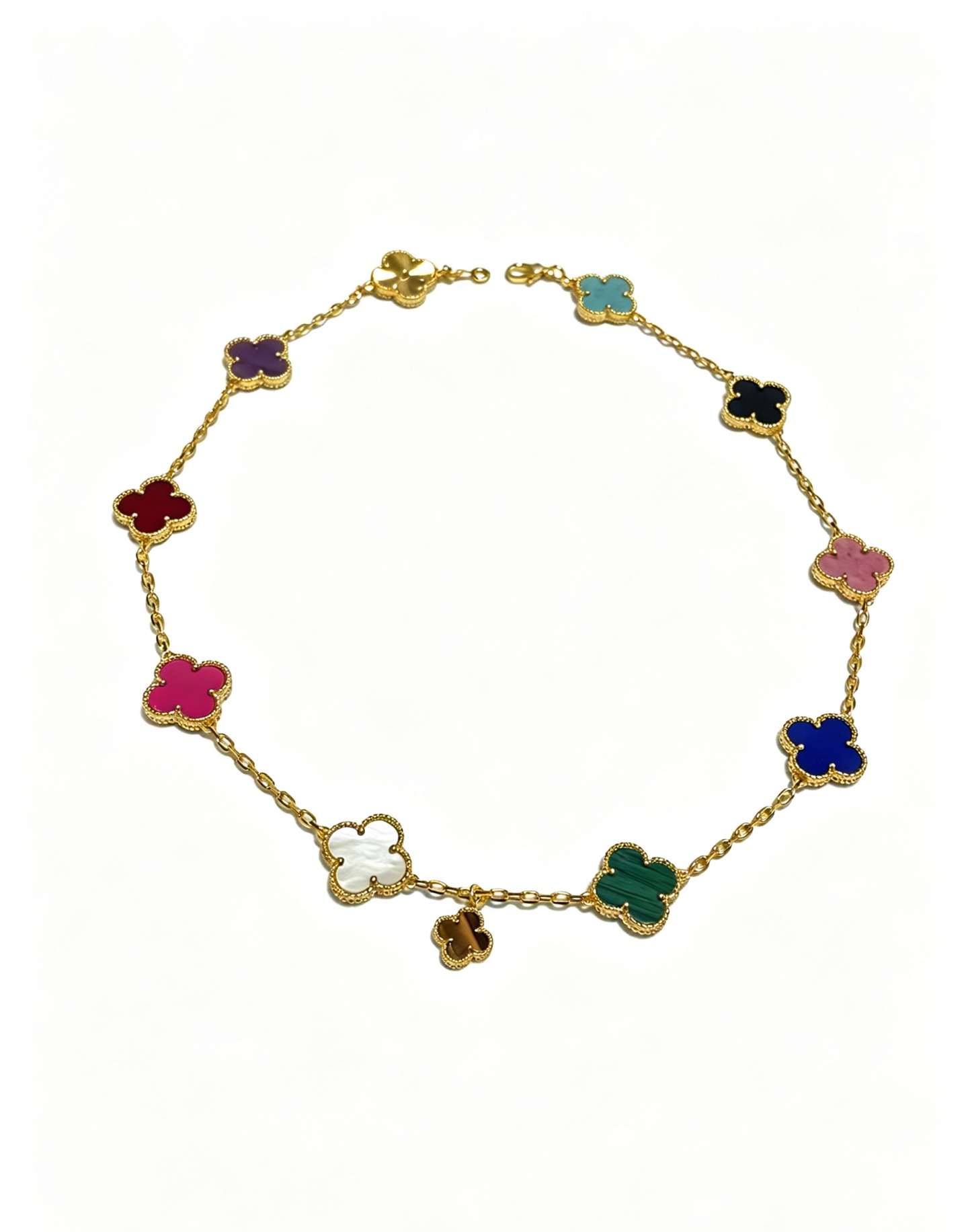 NO:861479,Four-leaf clover Van Cleef & Arpels 10-flower genuine customized rainbow color necklace V gold material series. The appearance is perfect, the details are invincible, the unique color is completely impeccable, and it is decorated with a classic ring shape design. It is simple yet elegant and eye-catching. The V gold pure handmade combination is more elegant and elegant. The same style for men and women, fine jewelry, van cleef, necklace19860909四叶草梵克雅宝10花正品定制彩虹花色项链V金材质系列 品相完美,细节无敌,那种独特的色泽完全无可挑剔,再缀以经典指环外形设计,简约之余却又优雅夺目,V金纯手工的组合更显气色,上手雅致动人.男女同款,饰品精品,van cleef,necklace,Jewelry