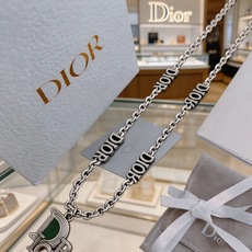 DIOR。新款 迪奥项链🇷🇼原单货🇷🇼专柜新款开模复古潮流时尚必备 男女均可佩戴 情侣款同款 摇滚朋克泰 DIOR。新款 迪奥项链🇷🇼原单货🇷🇼专柜新款开模复古潮流时尚必备 男女均可佩戴 情侣款同款 摇滚朋克泰