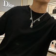 DIOR。新款 迪奥项链🇷🇼原单货🇷🇼专柜新款开模复古潮流时尚必备 男女均可佩戴 情侣款同款 摇滚朋克泰 DIOR。新款 迪奥项链🇷🇼原单货🇷🇼专柜新款开模复古潮流时尚必备 男女均可佩戴 情侣款同款 摇滚朋克泰