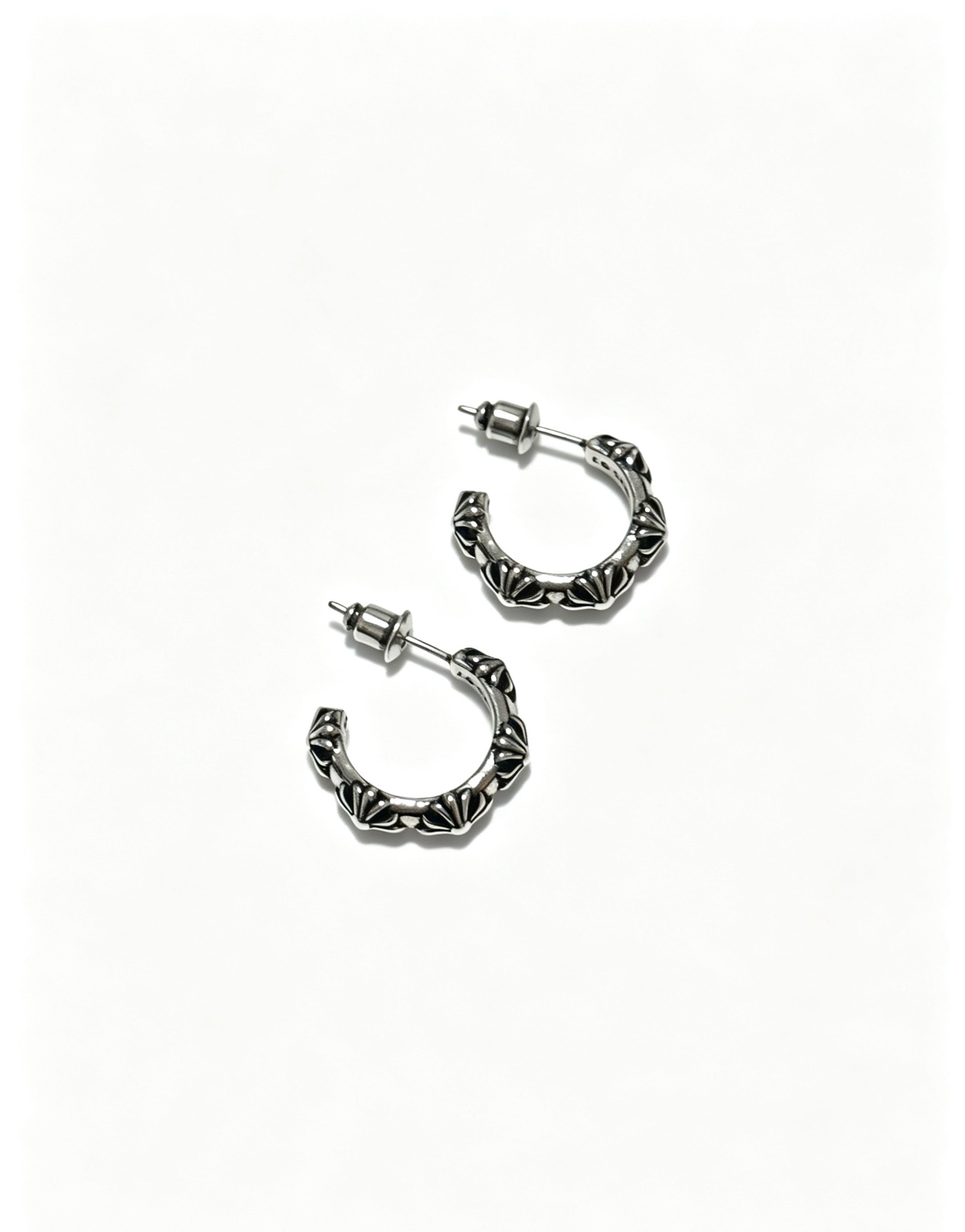 NO:861032,Chrome Hearts Chrome Hearts new classic three-dimensional multi-cross earrings are made in a high version, the same style for men and women, full of personality, fine jewelry, chrome hearts, chrome hearts, earrings19860909Chrome Hearts 克罗心新款 经典立体多十字架耳环高版本打造 男女同款 个性十足,饰品精品,chrome hearts,chrome hearts,earrings,Jewelry