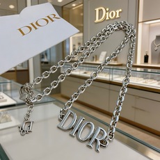DIOR。新款 迪奥项链🇷🇼原单货🇷🇼专柜新款开模复古潮流时尚必备 男女均可佩戴 情侣款同款 摇滚朋克泰 DIOR。新款 迪奥项链🇷🇼原单货🇷🇼专柜新款开模复古潮流时尚必备 男女均可佩戴 情侣款同款 摇滚朋克泰