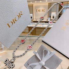 DIOR。新款 迪奥项链🇷🇼原单货🇷🇼专柜新款开模复古潮流时尚必备 男女均可佩戴 情侣款同款 摇滚朋克泰 DIOR。新款 迪奥项链🇷🇼原单货🇷🇼专柜新款开模复古潮流时尚必备 男女均可佩戴 情侣款同款 摇滚朋克泰