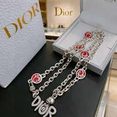 DIOR。新款 迪奥项链🇷🇼原单货🇷🇼专柜新款开模复古潮流时尚必备 男女均可佩戴 情侣款同款 摇滚朋克泰 DIOR。新款 迪奥项链🇷🇼原单货🇷🇼专柜新款开模复古潮流时尚必备 男女均可佩戴 情侣款同款 摇滚朋克泰