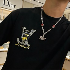 DIOR。新款 迪奥项链🇷🇼原单货🇷🇼专柜新款开模复古潮流时尚必备 男女均可佩戴 情侣款同款 摇滚朋克泰 DIOR。新款 迪奥项链🇷🇼原单货🇷🇼专柜新款开模复古潮流时尚必备 男女均可佩戴 情侣款同款 摇滚朋克泰