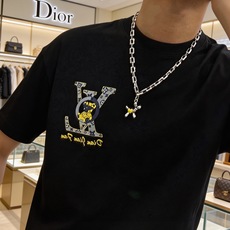 DIOR。新款 迪奥项链🇷🇼原单货🇷🇼专柜新款开模复古潮流时尚必备 男女均可佩戴 情侣款同款 摇滚朋克泰 DIOR。新款 迪奥项链🇷🇼原单货🇷🇼专柜新款开模复古潮流时尚必备 男女均可佩戴 情侣款同款 摇滚朋克泰