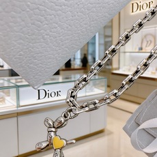 DIOR。新款 迪奥项链🇷🇼原单货🇷🇼专柜新款开模复古潮流时尚必备 男女均可佩戴 情侣款同款 摇滚朋克泰 DIOR。新款 迪奥项链🇷🇼原单货🇷🇼专柜新款开模复古潮流时尚必备 男女均可佩戴 情侣款同款 摇滚朋克泰