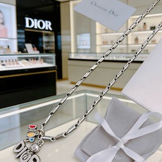 DIOR。新款 迪奥项链🇷🇼原单货🇷🇼专柜新款开模复古潮流时尚必备 男女均可佩戴 情侣款同款 摇滚朋克泰 DIOR。新款 迪奥项链🇷🇼原单货🇷🇼专柜新款开模复古潮流时尚必备 男女均可佩戴 情侣款同款 摇滚朋克泰