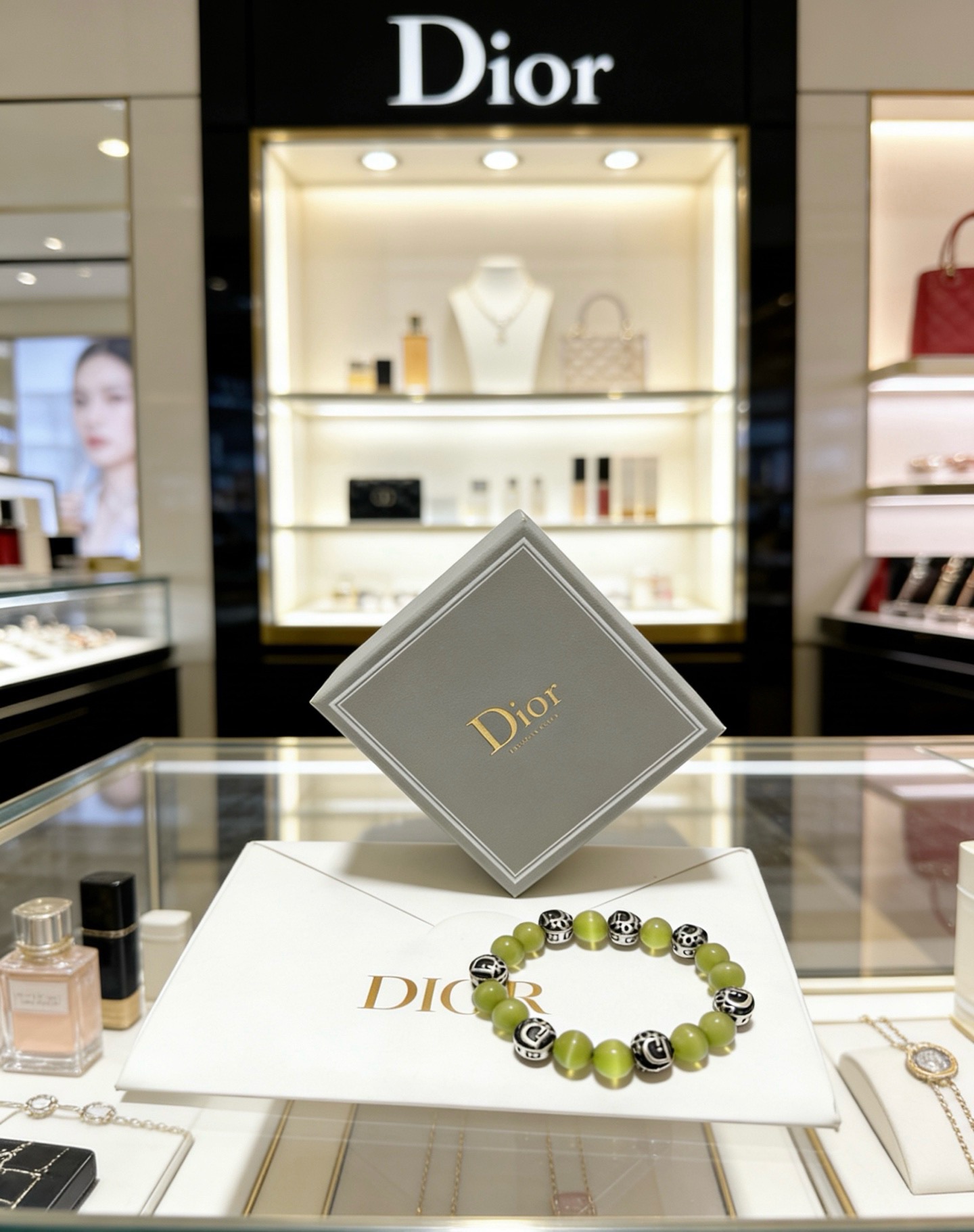 Dior Haute Joaillerie Fine Jewelry Earrings Necklace Ring Ref.63A17FF5 4