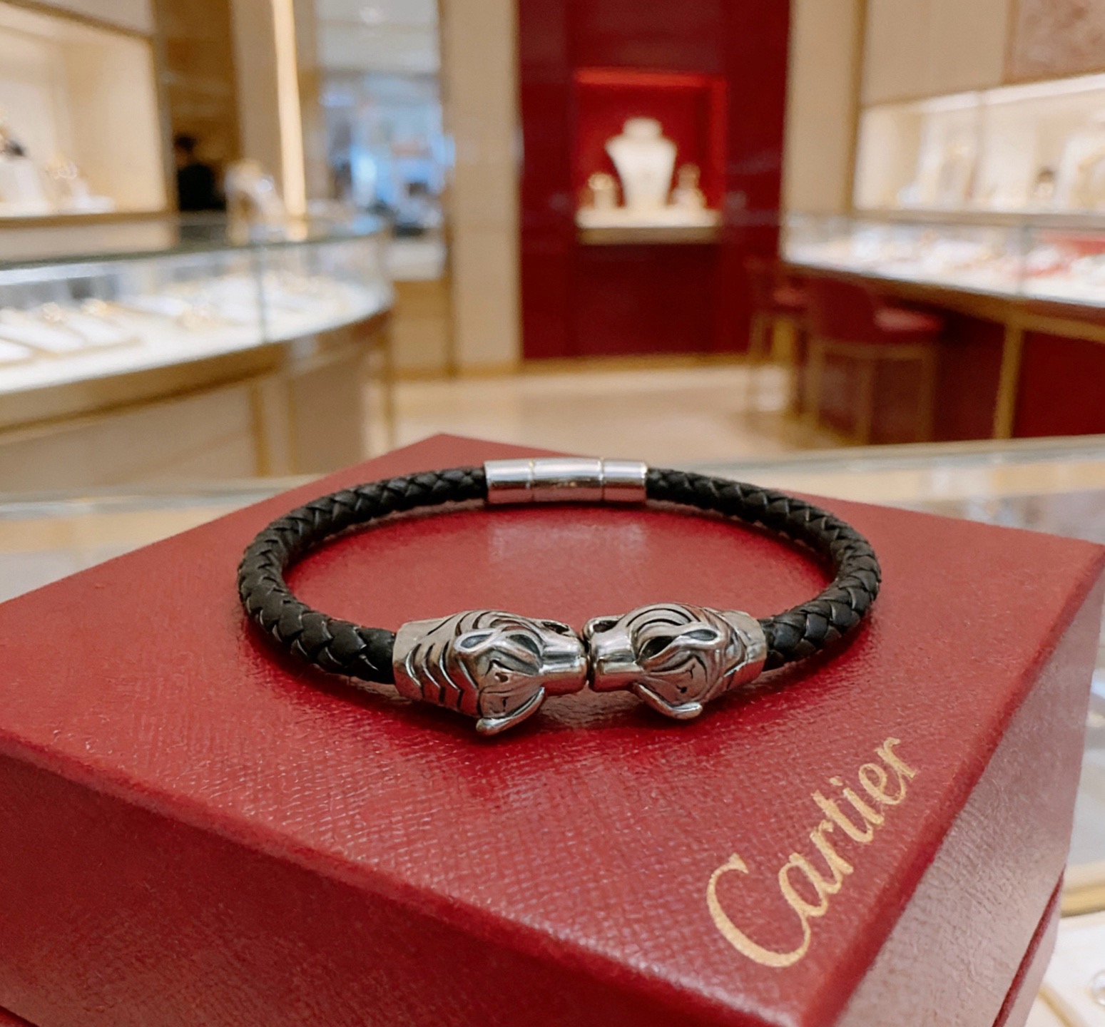 Cartier Haute Couture Haute Joaillerie Fine Jewelry Earrings Necklace 2