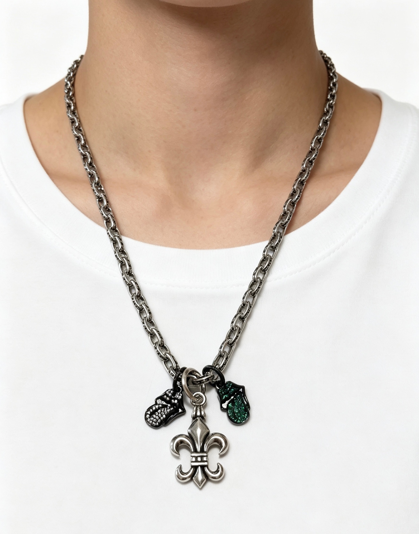 Chanel Haute Joaillerie Fine Jewelry Earrings Necklace Ring Ref 5