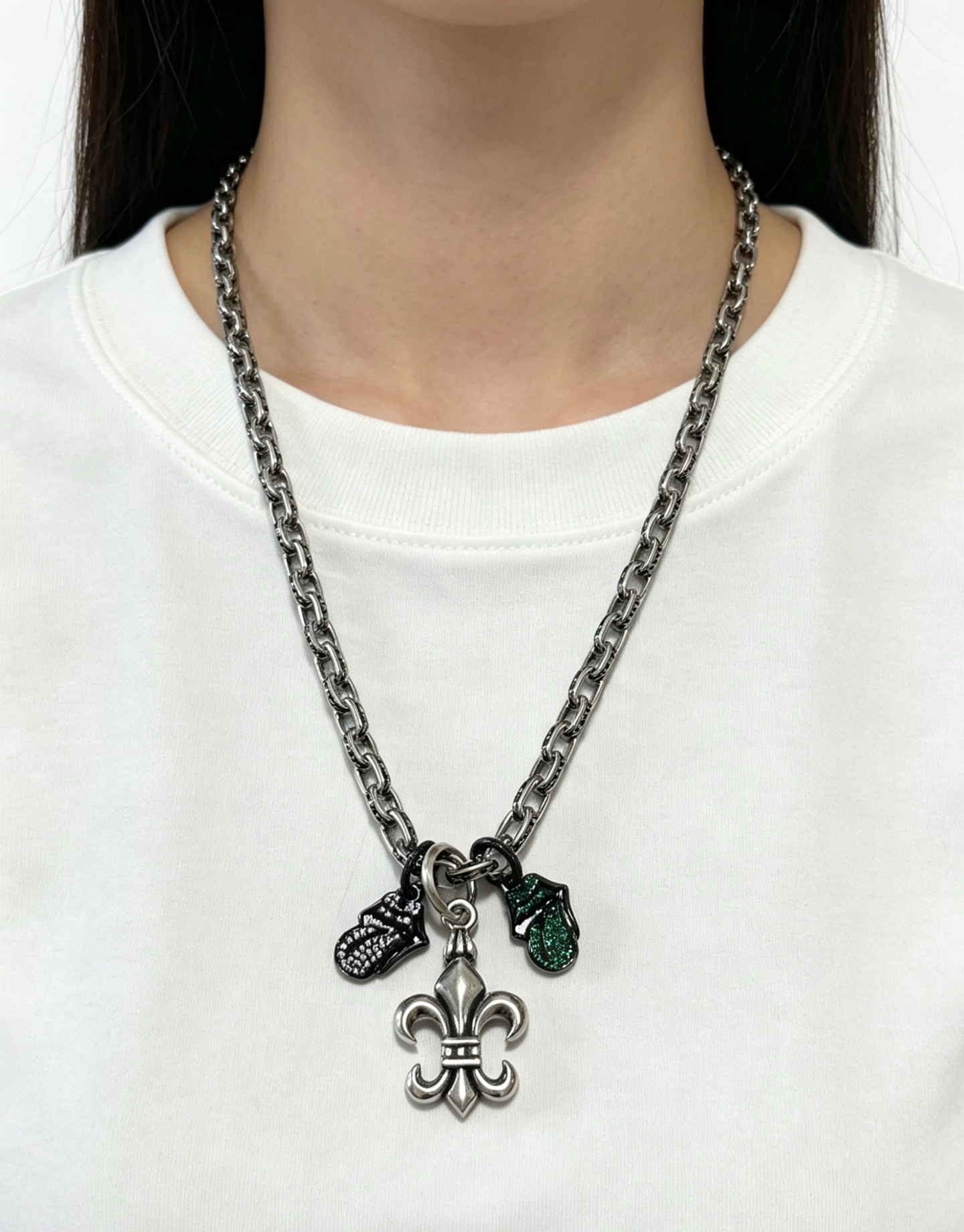 Chanel Haute Joaillerie Fine Jewelry Earrings Necklace Ring Ref 8