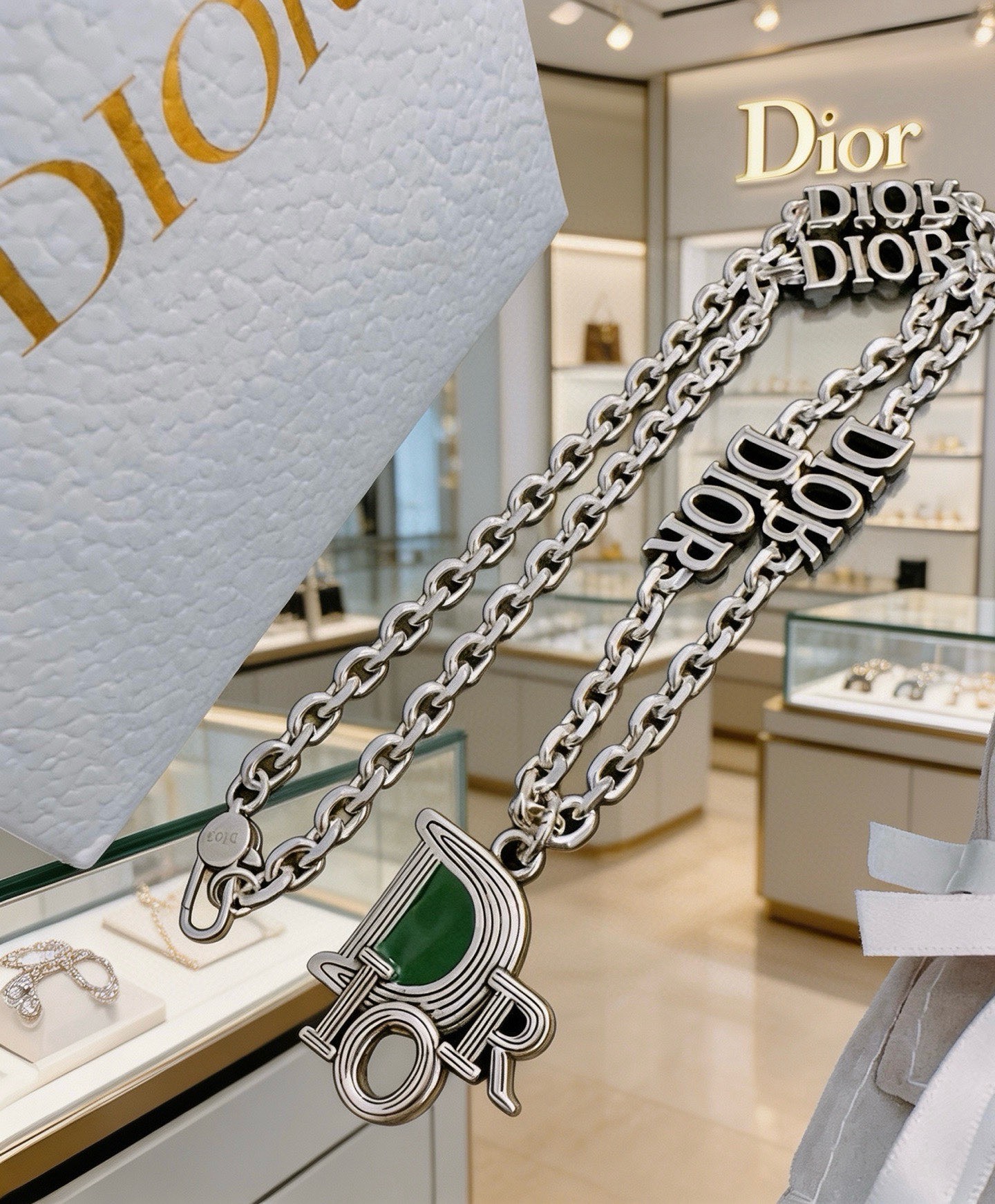 Dior Haute Joaillerie Fine Jewelry Earrings Necklace Ring Ref 2