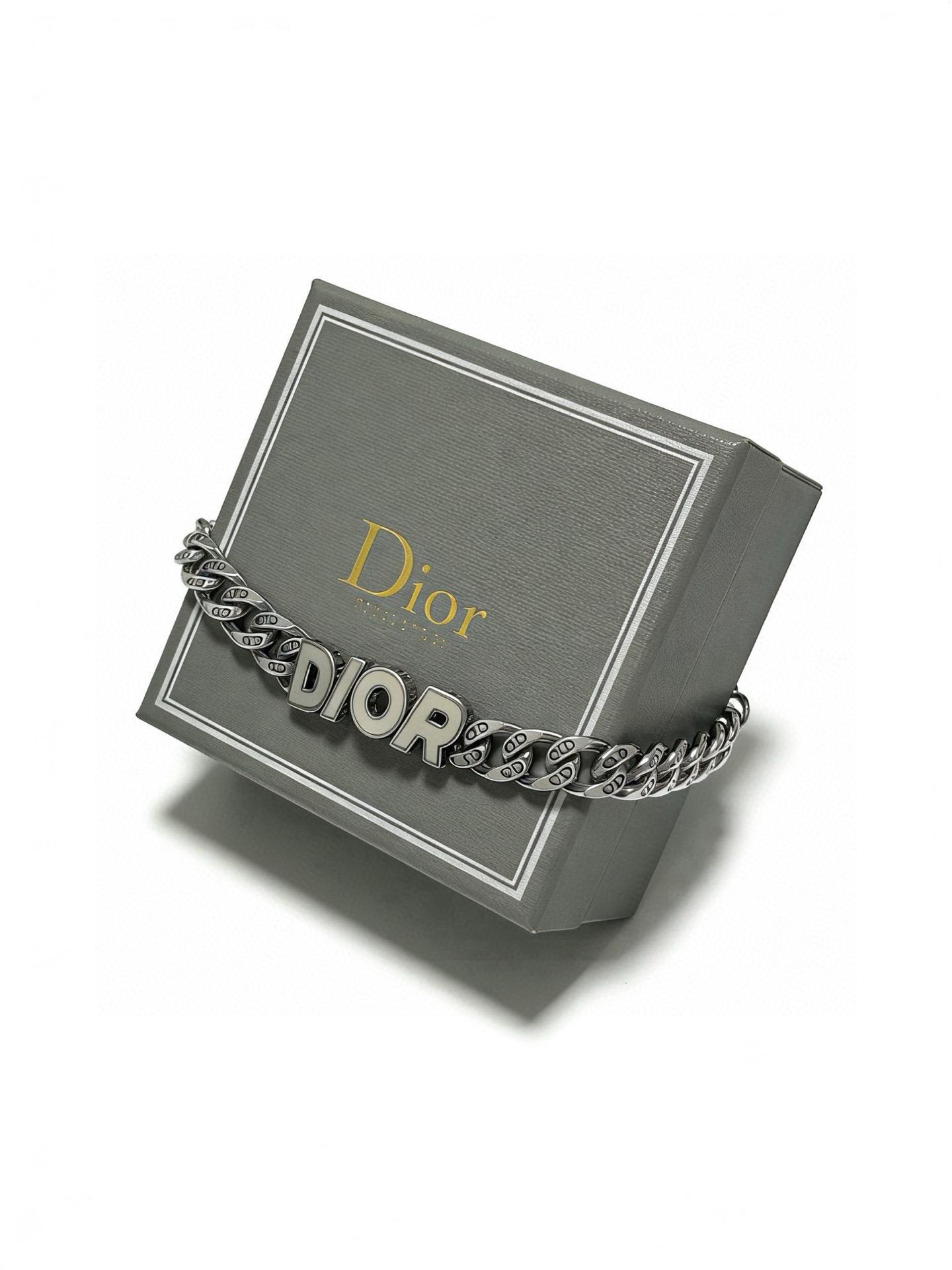 Joias Dior Novo — photo 3