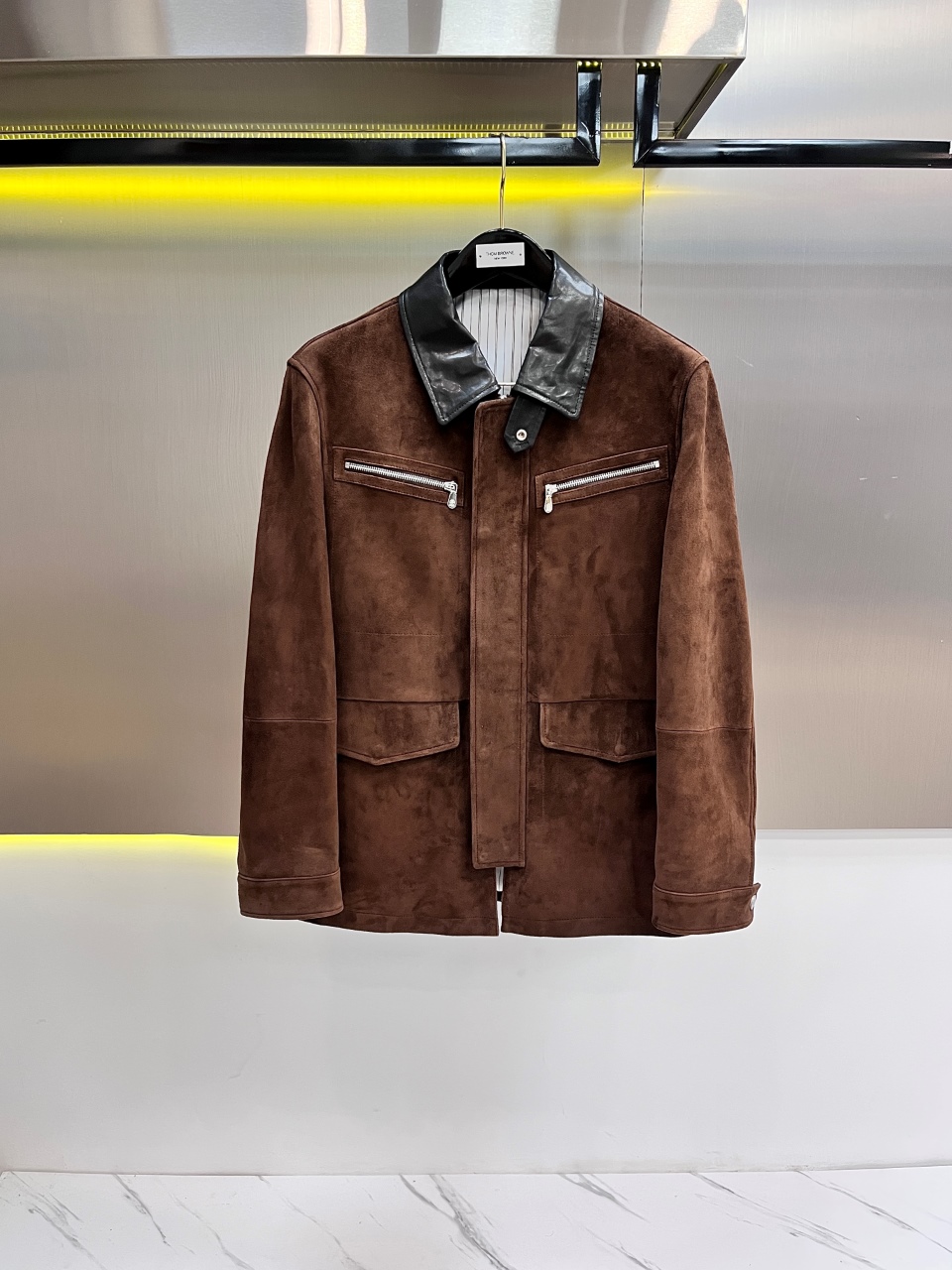 NO:675156,Brand bc material imported sheepskin craftsmanship size 48-56 (special size customization),,sheepskin,Top Customize119860909品牌bc 材质进口绵羊皮 工艺 尺码48-56（特殊尺码定制）,,sheepskin,Top Customize1,Men's clothing