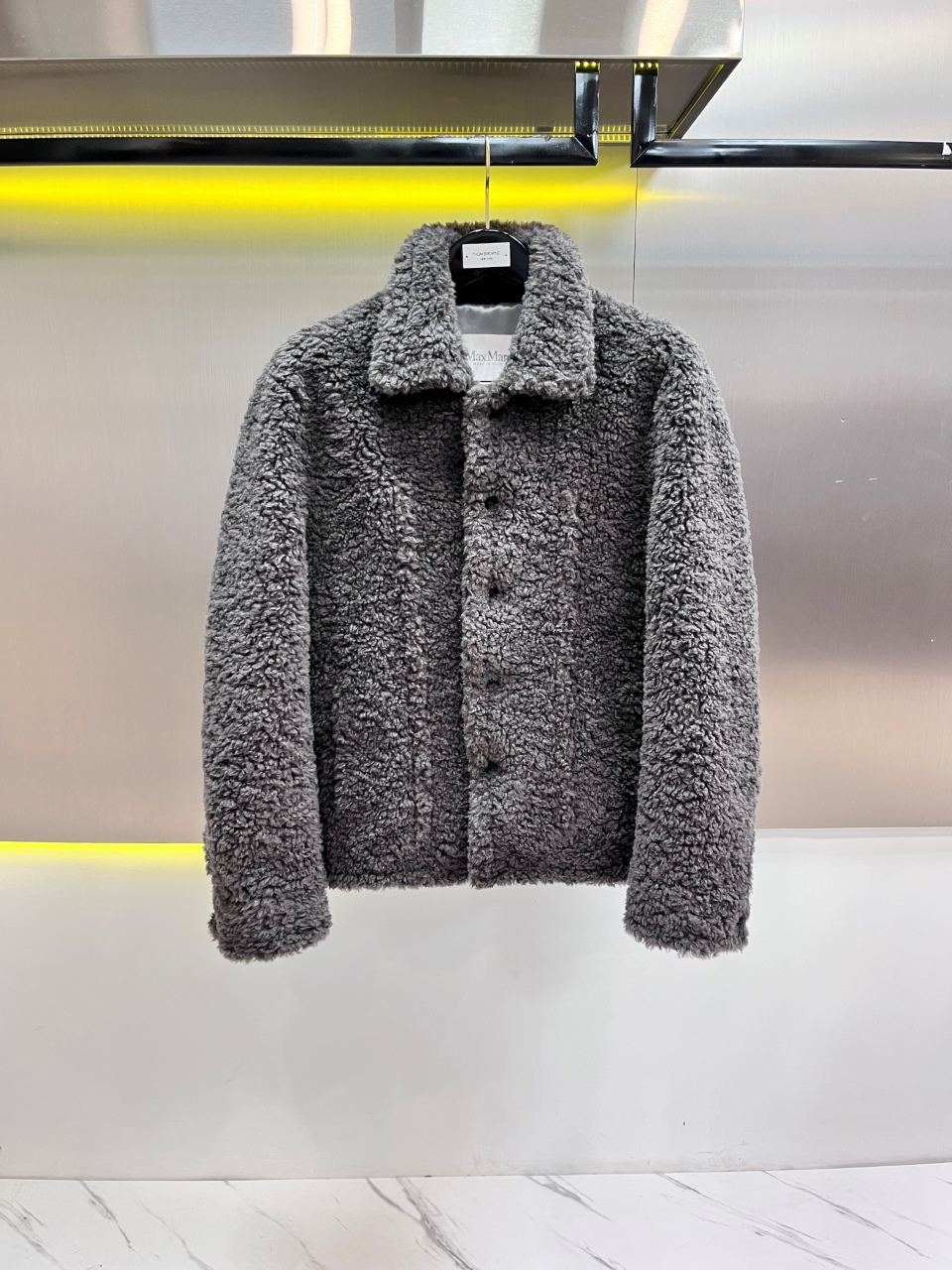 NO:675065,Brand Maxmara Material imported wool Craftsmanship Size 48-56 (special size customization),,Top Customize119860909品牌 麦斯码拉 材质进口羊毛 工艺 尺码48-56（特殊尺码定制）,,Top Customize1,Men's clothing