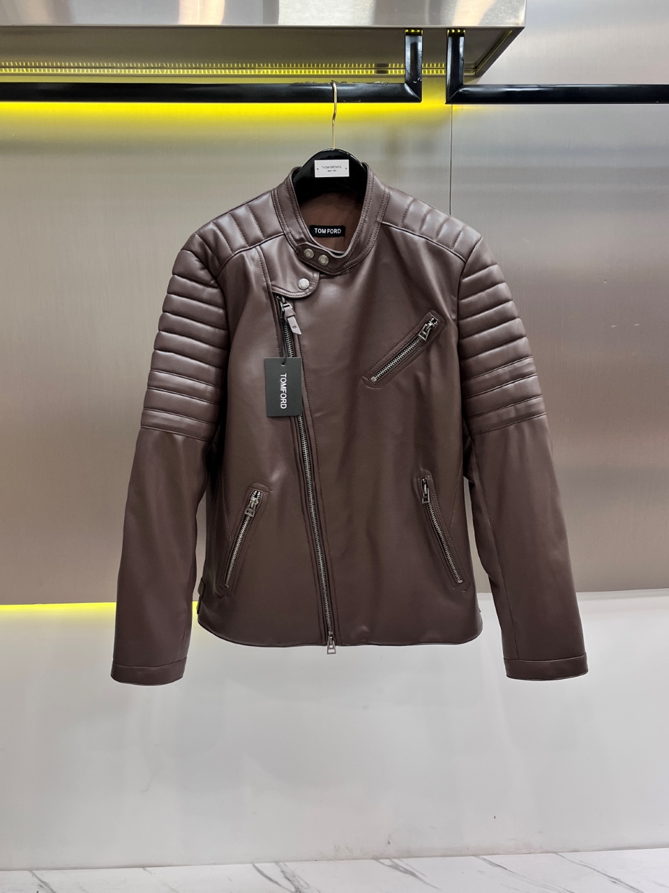 NO:675854,Brand tomFord material imported sheepskin craftsmanship size 48-56 (special size customization),,tom ford,sheepskin,Top Customize119860909品牌tomFord 材质进口绵羊皮 工艺 尺码48-56（特殊尺码定制）,,tom ford,sheepskin,Top Customize1,Men's clothing