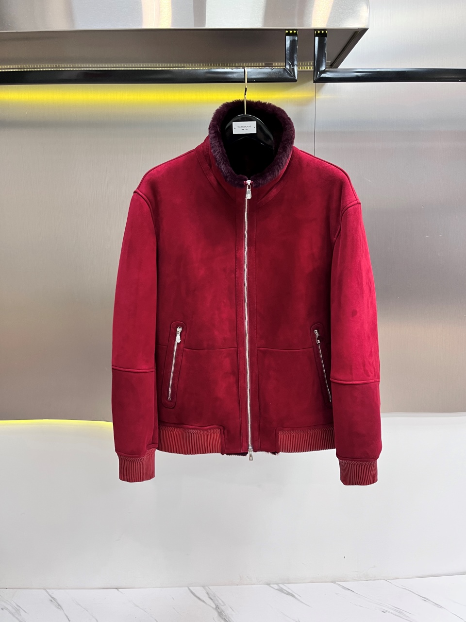 NO:675881,Brand bc material imported sheepskin fur integrated craftsmanship size 48-56 (special size customization),,sheepskin,Top Customize119860909品牌bc 材质进口绵羊皮皮毛一体 工艺 尺码48-56（特殊尺码定制）,,sheepskin,Top Customize1,Men's clothing