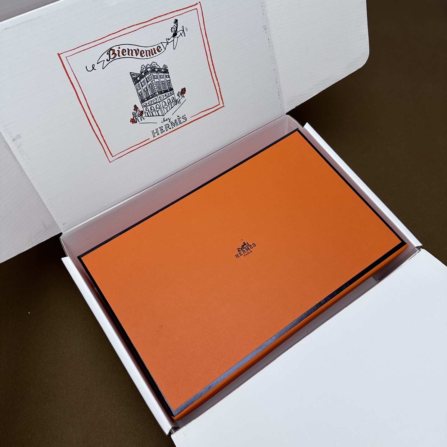 NO:238021,Packaging white airplane box, half tow19860909包装白色飞机盒,半拖,Women's Shoes