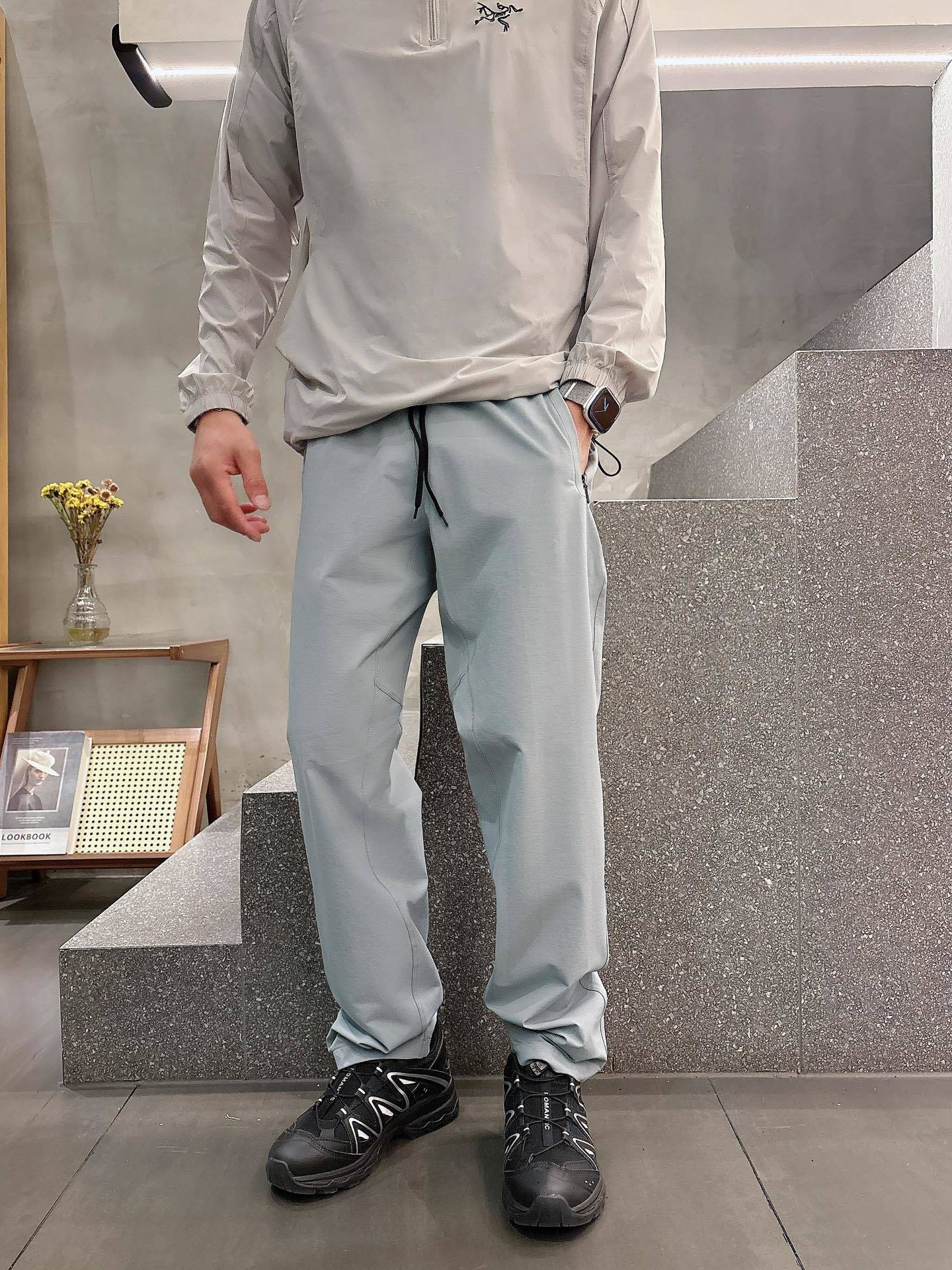 2025春夏款ARC'TERYX始祖鸟 GAMMA LT 男子
鸟家户外运动休闲冲锋裤
专业研发的
