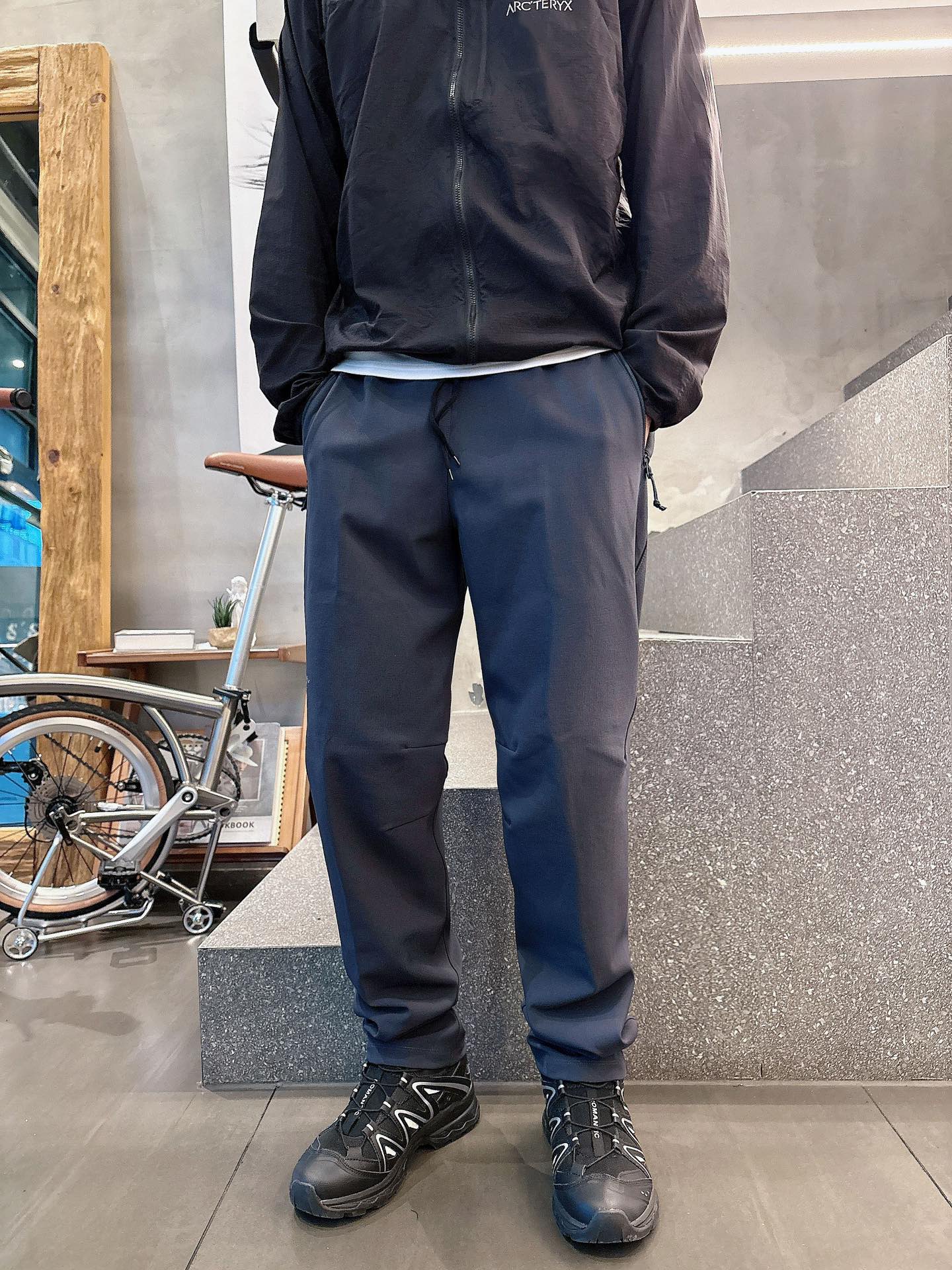 2025春夏款ARC'TERYX始祖鸟 GAMMA LT 男子 鸟家户外运动休闲冲锋裤专业研发的科技导湿