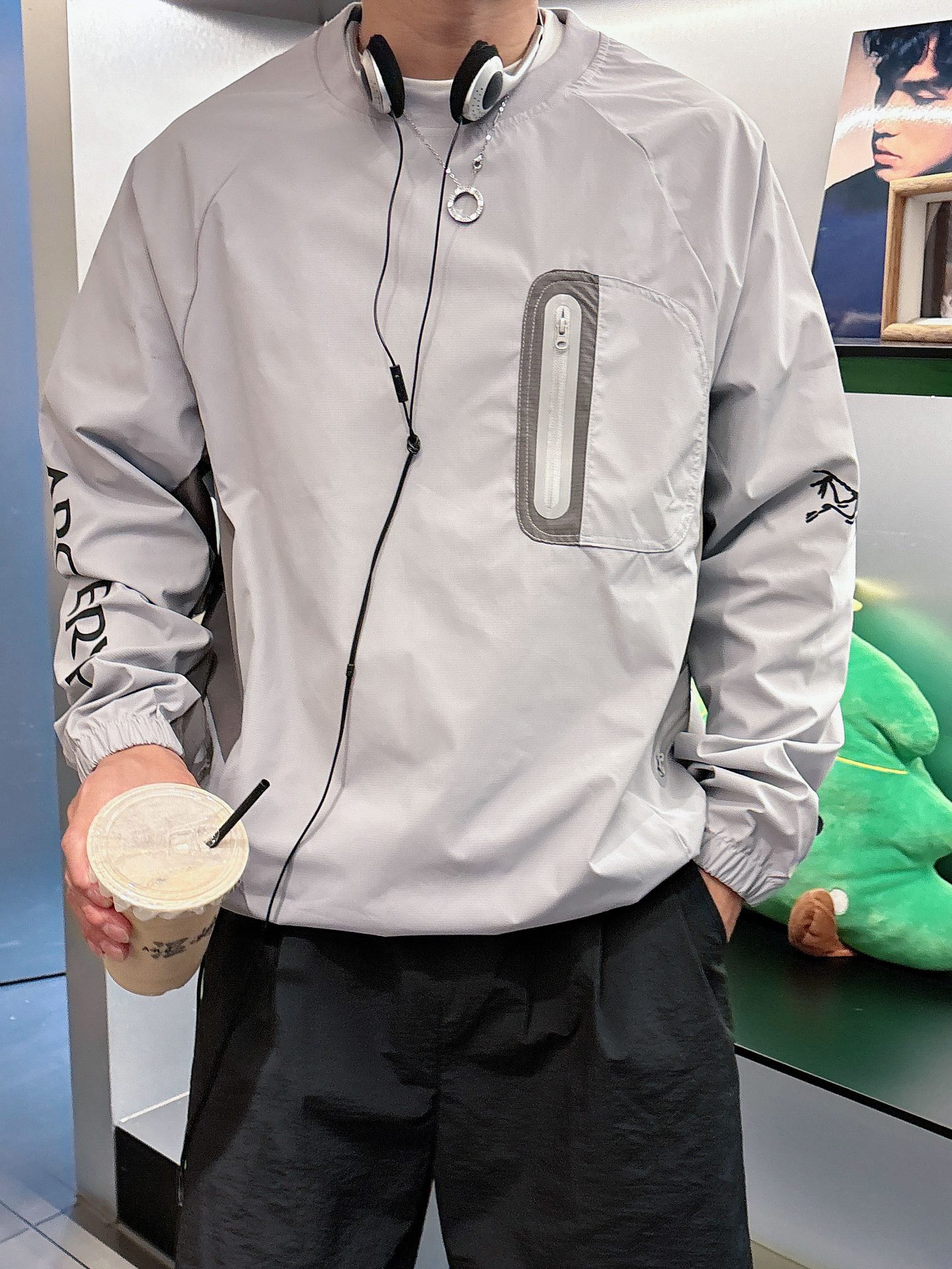 2025秋冬Arc鸟家柜子新款COVERT PULLOVER 户外运动套头连帽衣压胶口袋，进口高定科技面