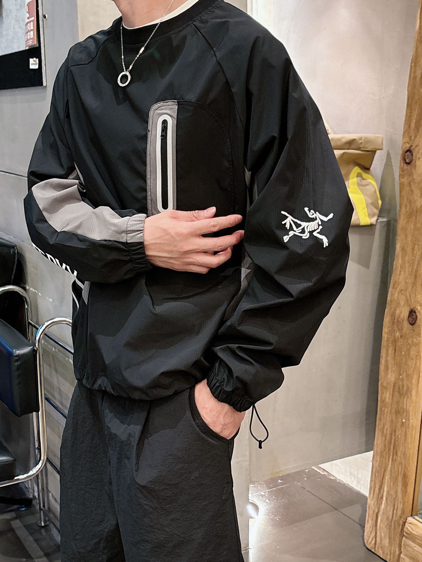 2025秋冬Arc鸟家柜子新款COVERT PULLOVER 户外运动套头连帽衣压胶口袋，进口高定科技面