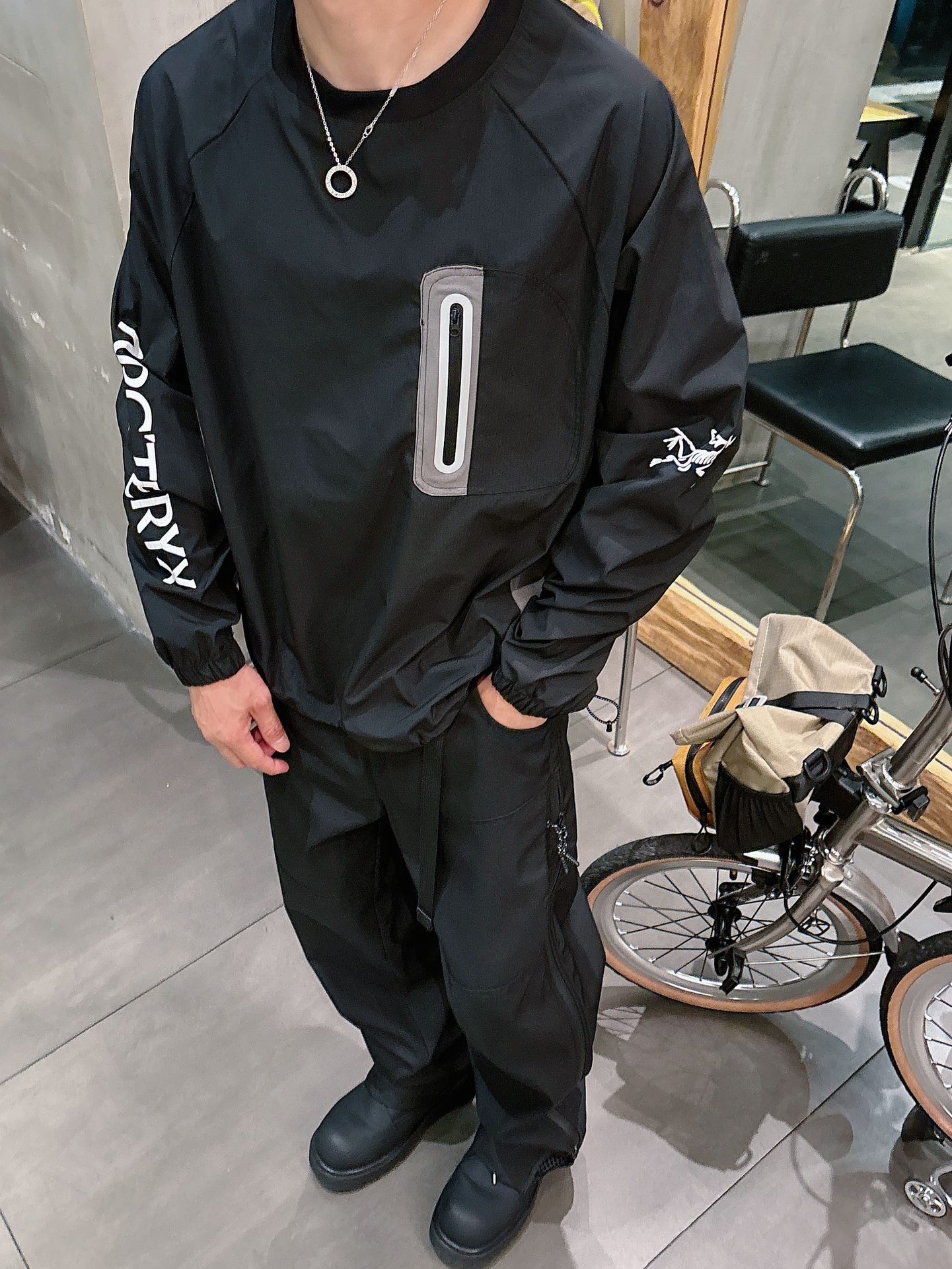 2025秋冬Arc鸟家柜子新款COVERT PULLOVER 户外运动套头连帽衣压胶口袋，进口高定科技面