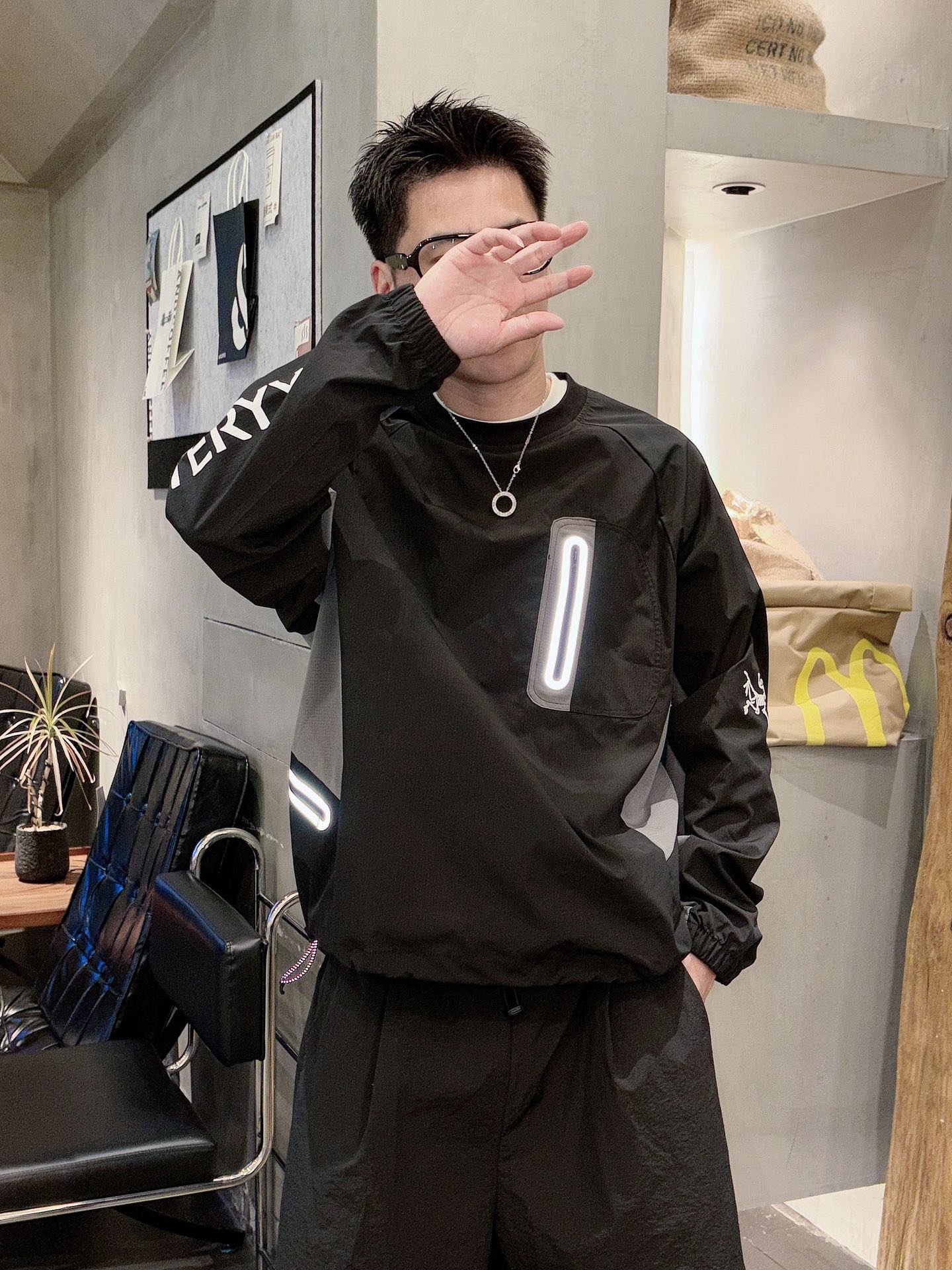 2025秋冬Arc鸟家柜子新款COVERT PULLOVER 户外运动套头连帽衣压胶口袋，进口高定科技面