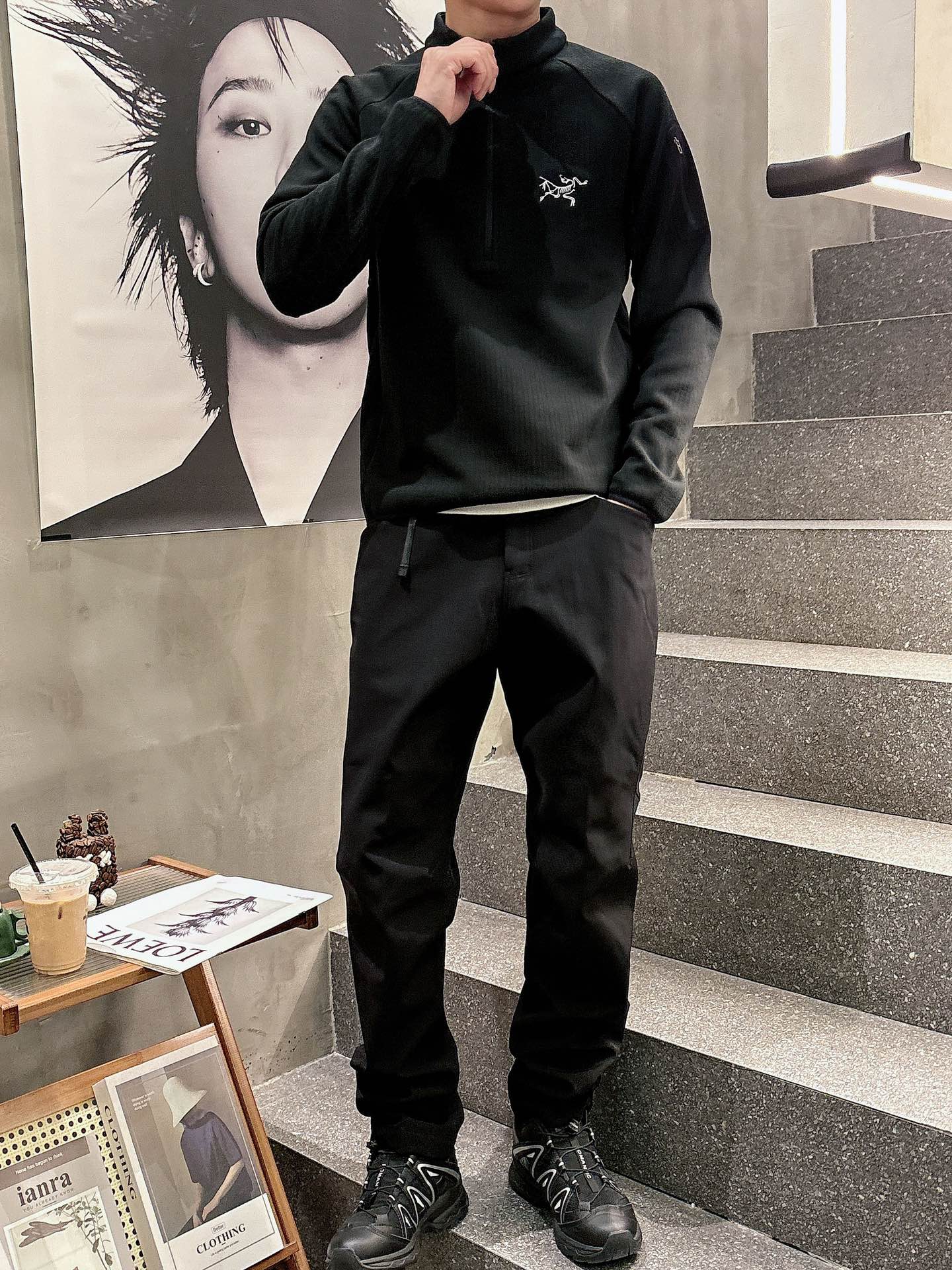 鸟家新款秋冬打底卫衣，街头与户外的碰撞～～大家都知道这款卫衣采进口面料制成．采用进口专机立体刺绣工艺，看
