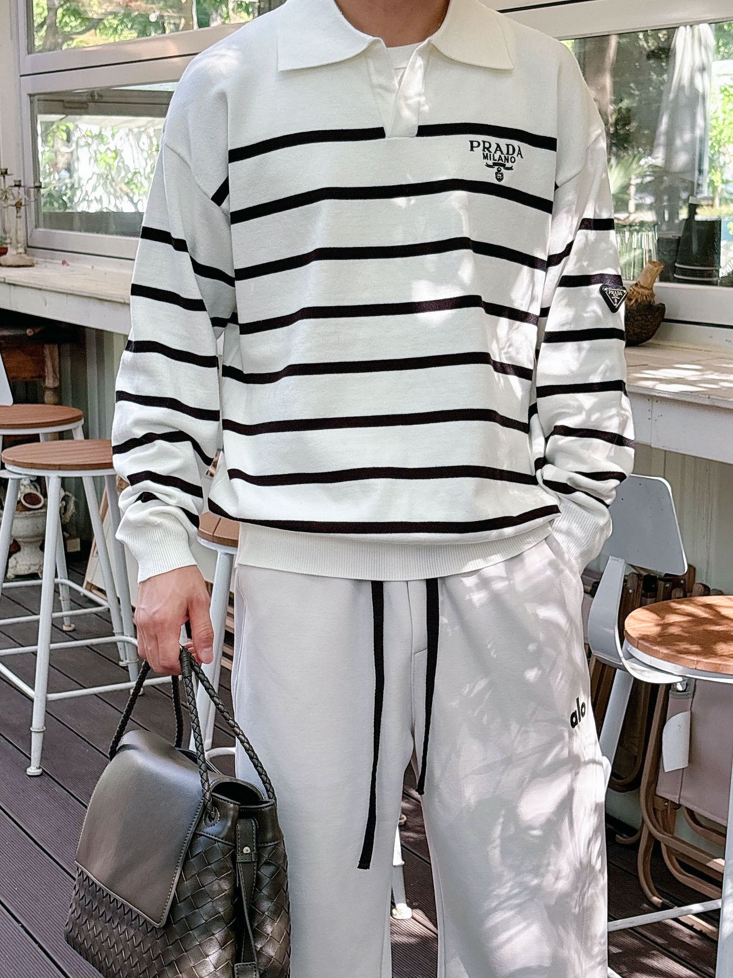 NO:565228,Pujia's new sweater, the upper body is made of loose yarn and fine knitting method, the upper body is comfortable, and it does not matter the body shape. It is the same style for men and women. The autumn and winter sweaters are the best couple clothes this year. They are a must-have in autumn and winter. They are versatile, stylish and fashionable. Dear friends, they deserve it!  Size S-2XL,,prada,sweaters,alexander wang19860909普家新款毛衣,上身宽松纱线采用细针织法,上身舒适,不挑身材 男女同款,秋冬毛衣,是今年最好看的情侣装,秋冬必备百搭不出错,洋气又时髦,亲爱的们值得拥有！ 尺码S-2XL,,prada,sweaters,alexander wang,Men's clothing