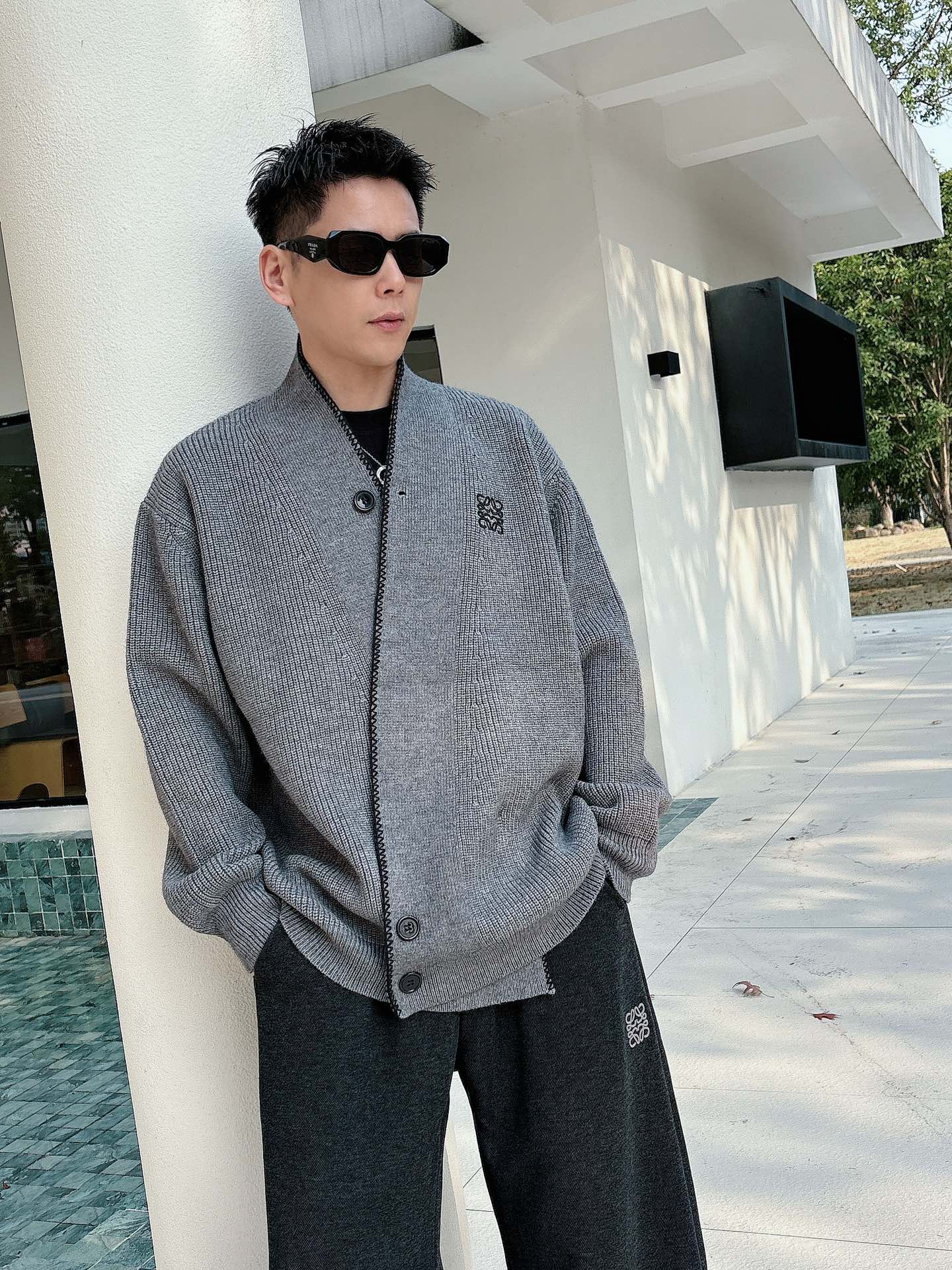 罗意威新款开衫老钱毛衣，上身舒适，不挑身材 男女同款，秋冬毛衣，是今年最好看的情侣装，秋冬必备百搭不出错