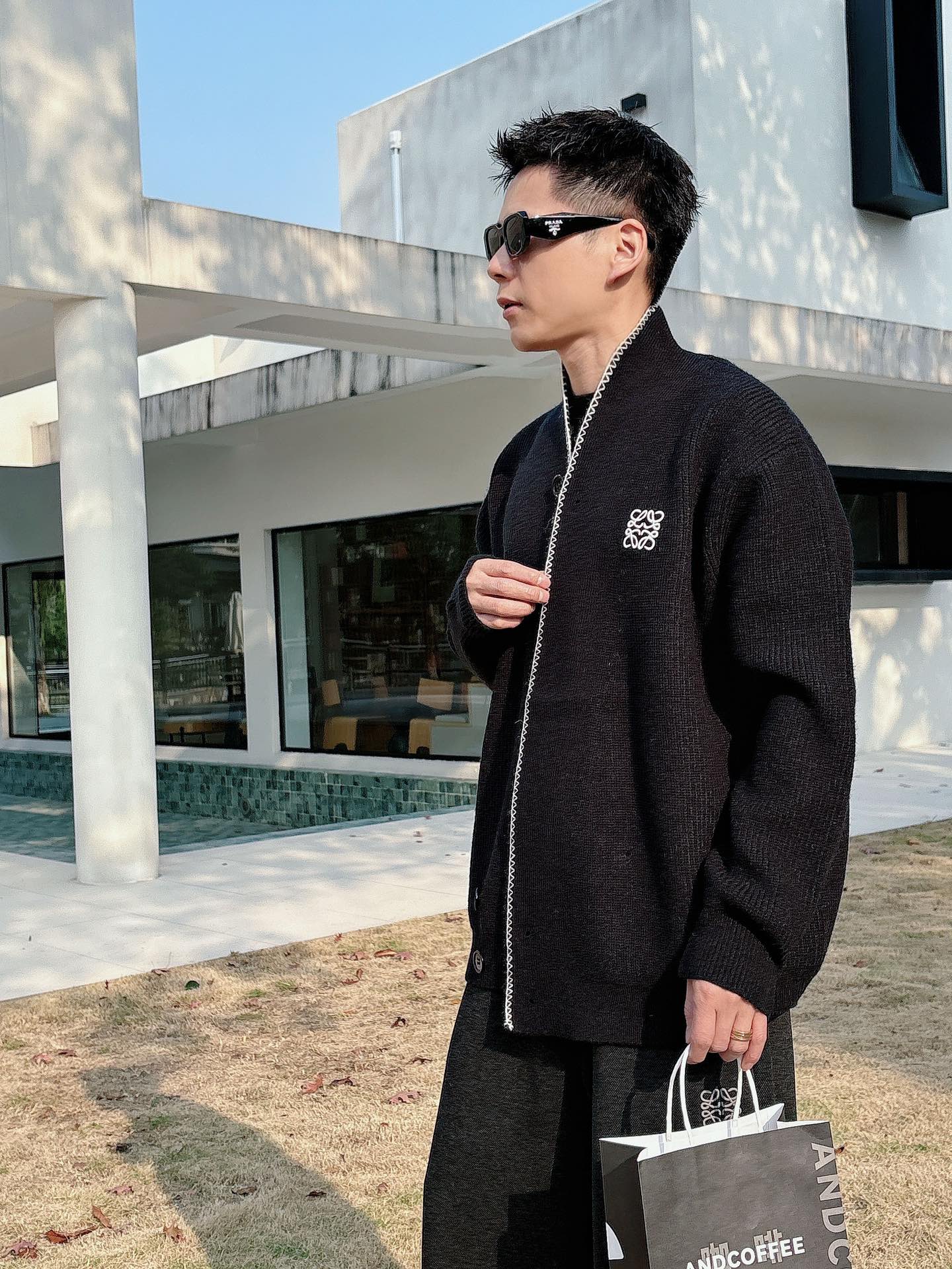 罗意威新款开衫老钱毛衣，上身舒适，不挑身材 男女同款，秋冬毛衣，是今年最好看的情侣装，秋冬必备百搭不出错