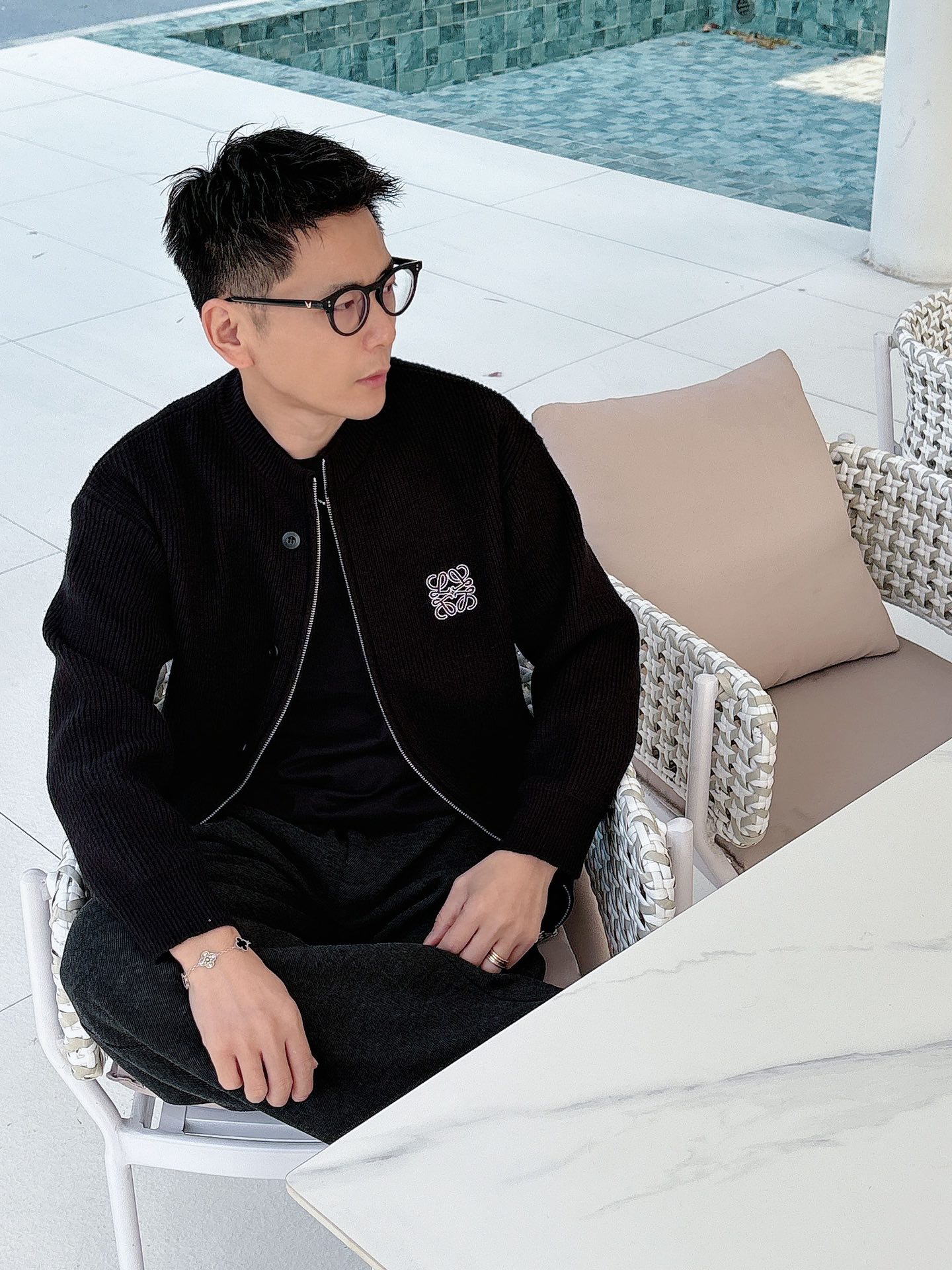 罗意威新款拉链开衫老钱毛衣，上身舒适，不挑身材 男女同款，秋冬毛衣，是今年最好看的情侣装，秋冬必备百搭不