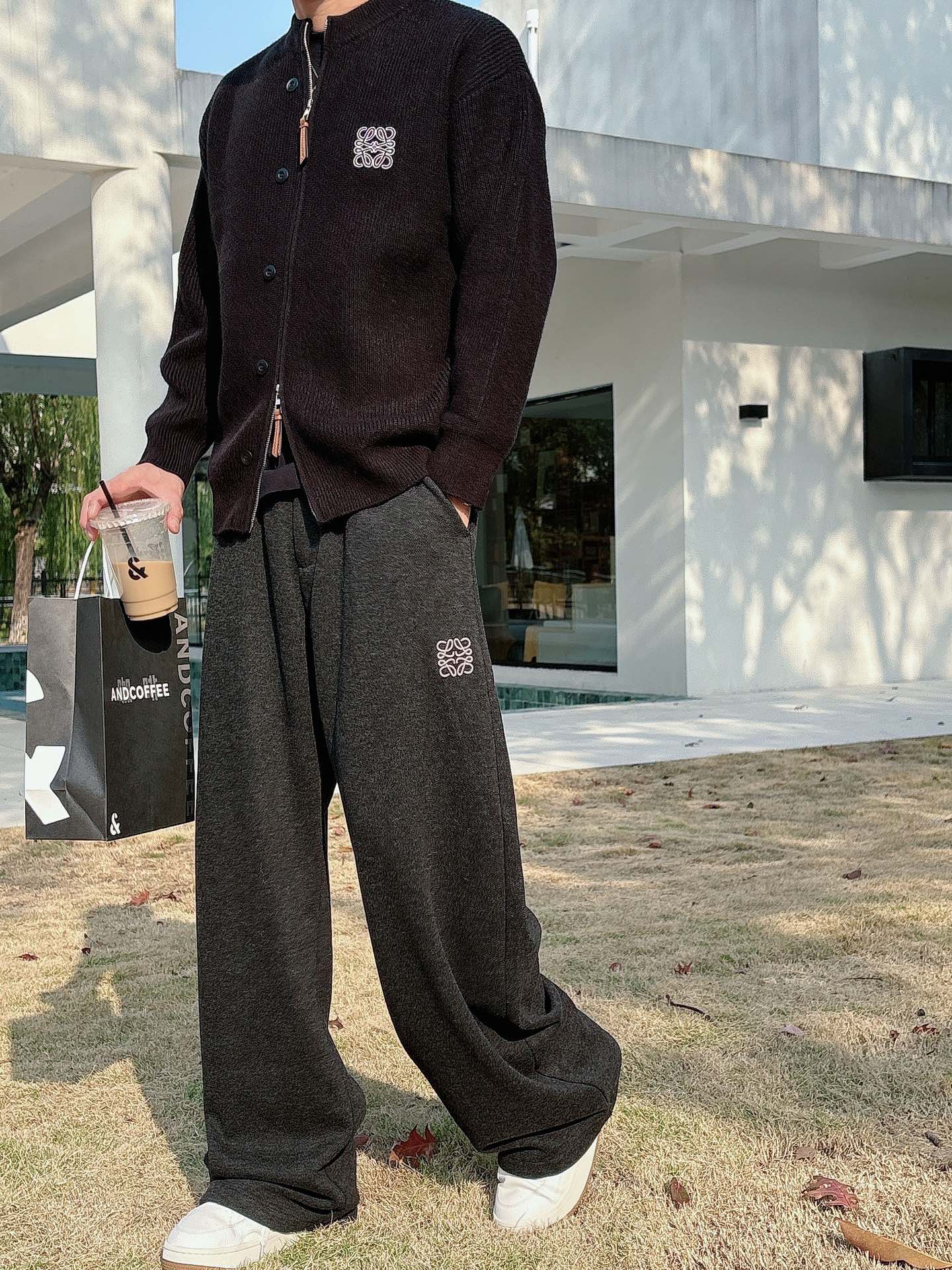 罗意威新款拉链开衫老钱毛衣，上身舒适，不挑身材 男女同款，秋冬毛衣，是今年最好看的情侣装，秋冬必备百搭不