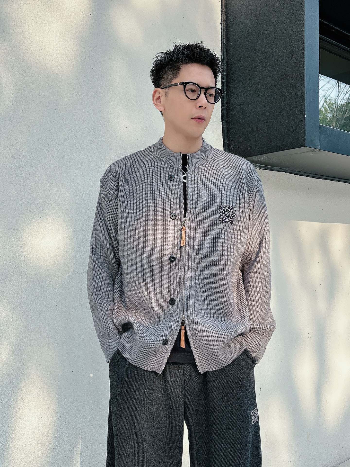 罗意威新款拉链开衫老钱毛衣，上身舒适，不挑身材 男女同款，秋冬毛衣，是今年最好看的情侣装，秋冬必备百搭不