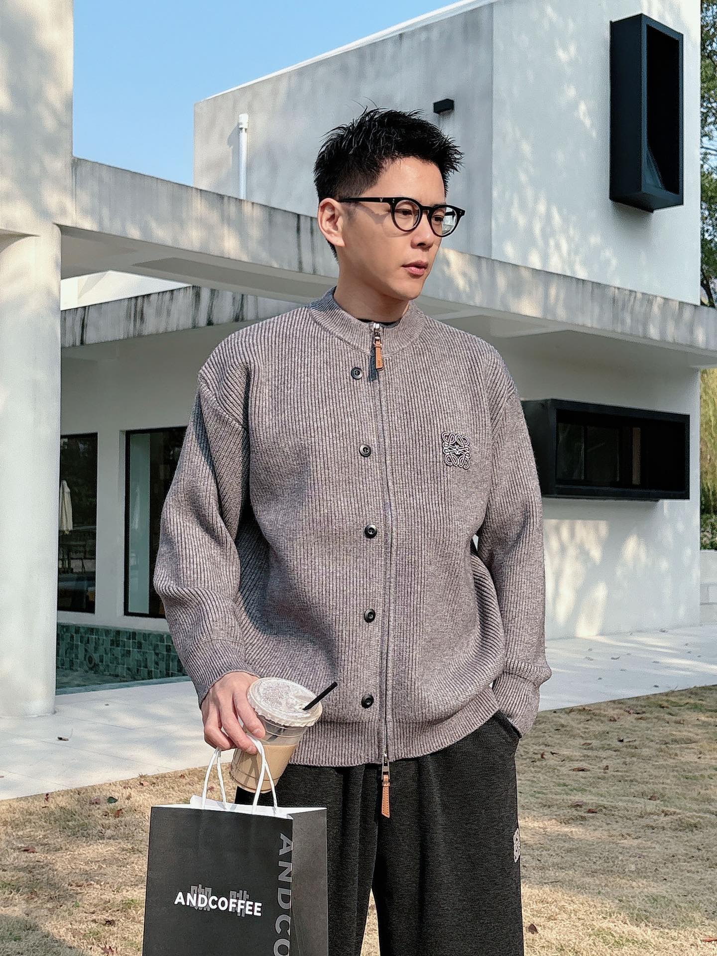 罗意威新款拉链开衫老钱毛衣，上身舒适，不挑身材 男女同款，秋冬毛衣，是今年最好看的情侣装，秋冬必备百搭不