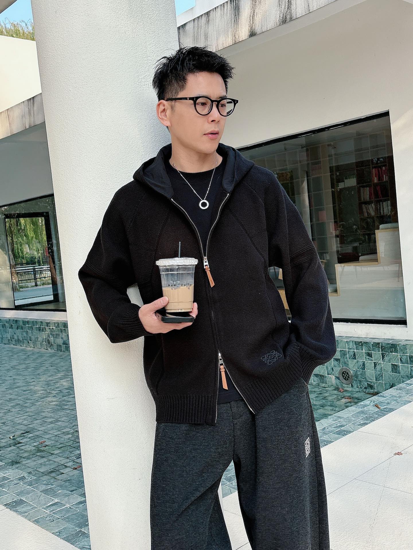 罗意威新款拉链开衫老钱毛衣，上身舒适，不挑身材 男女同款，秋冬毛衣，是今年最好看的情侣装，秋冬必备百搭不