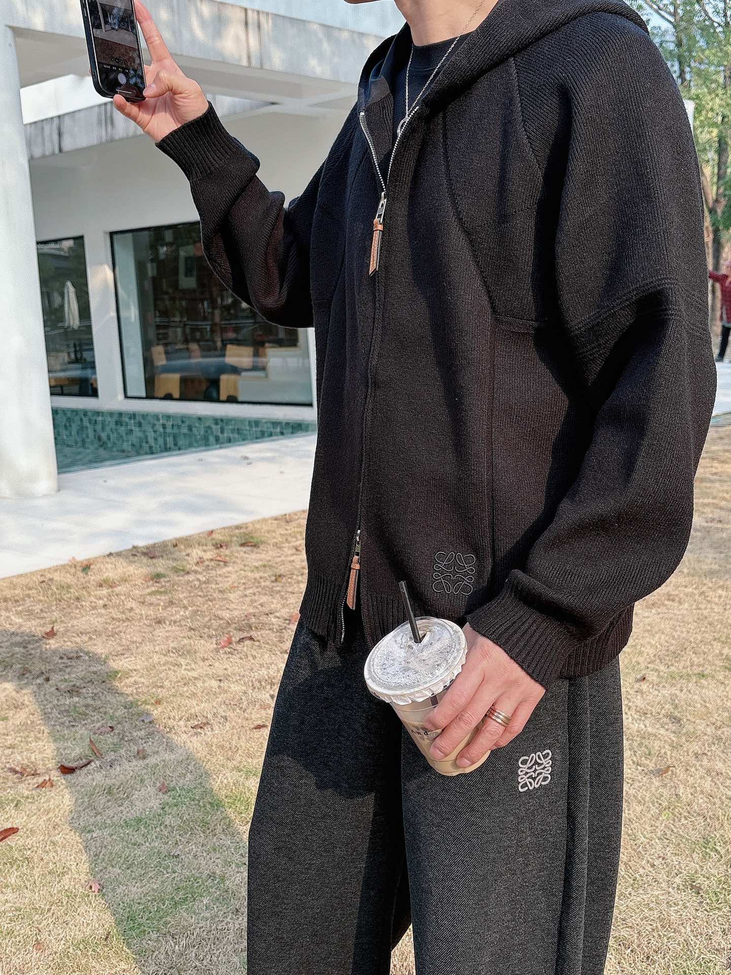 罗意威新款拉链开衫老钱毛衣，上身舒适，不挑身材 男女同款，秋冬毛衣，是今年最好看的情侣装，秋冬必备百搭不