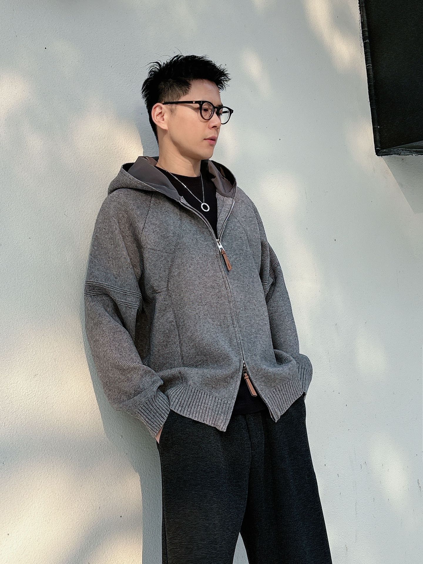 罗意威新款拉链开衫老钱毛衣，上身舒适，不挑身材 男女同款，秋冬毛衣，是今年最好看的情侣装，秋冬必备百搭不