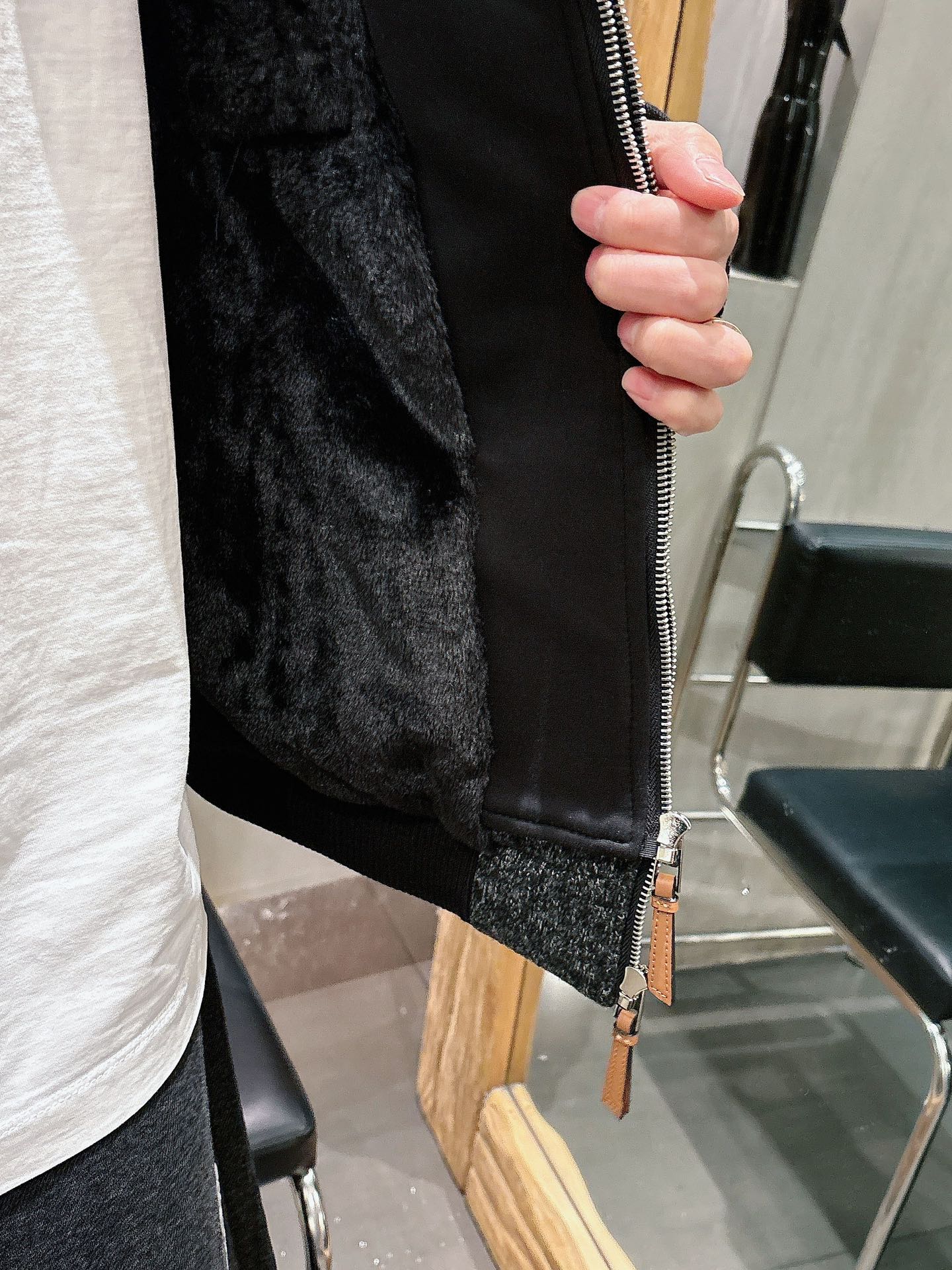 罗意威新款羊毛假两件拉链加毛加厚外套，上身舒适，不挑身材 男女同款，秋冬毛衣，是今年最好看的情侣装，秋冬