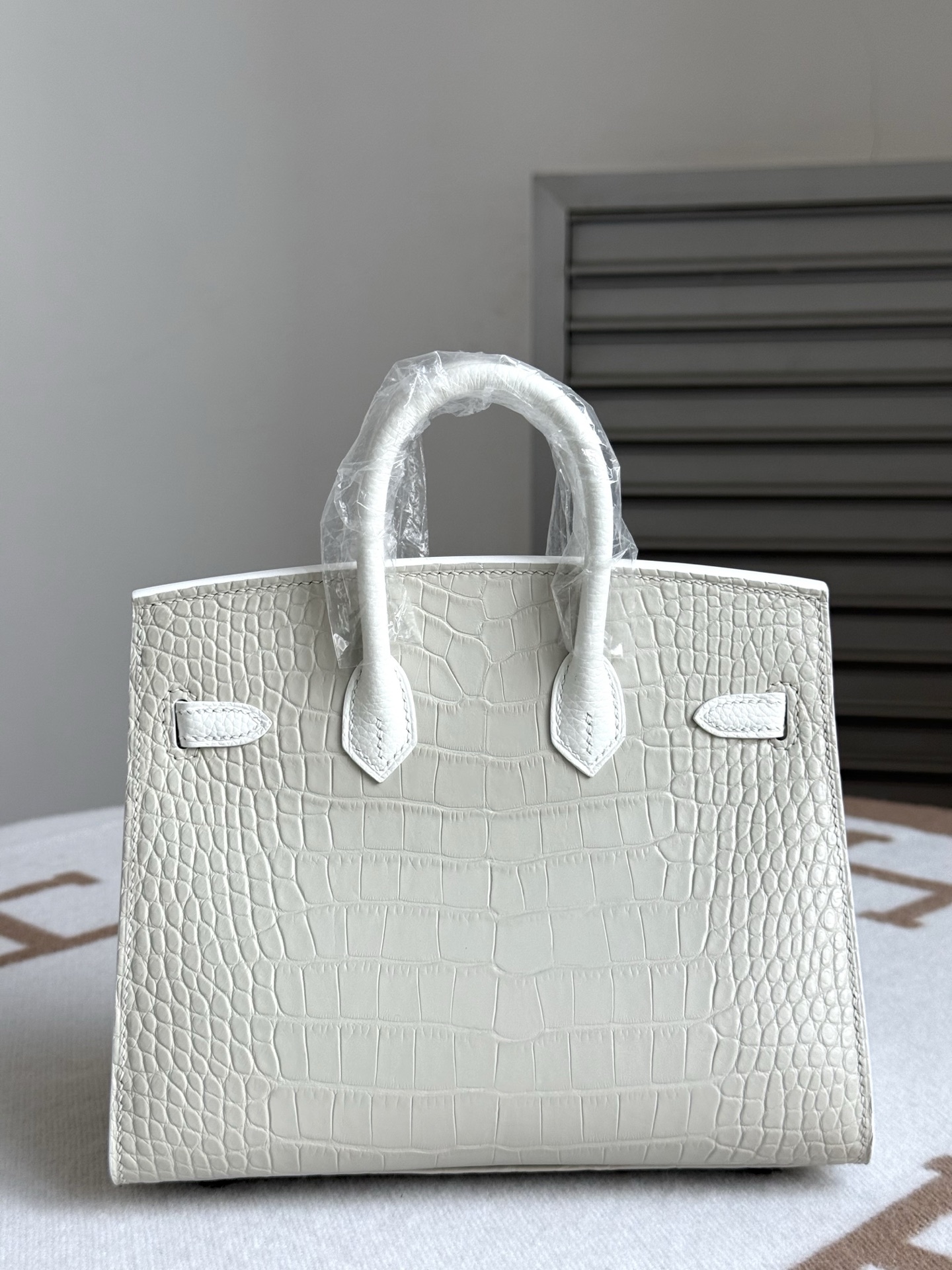 Hermes Birkin White croc-embossed leather 20cm everyday