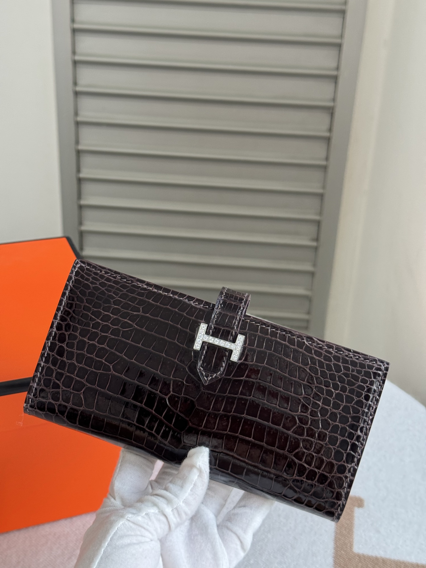 NO:852137,Bearn's classic wallet from H family, a unisex one, large capacity, super practical, rare animal skin cabinet inside is also a very rare product, sheepskin lining, waxed wire pure steel hardware [love], Hermes, hermes, wallets, sheepskin, Hermes,19860909H家bearn比较经典的钱包,男女通用的一款, 大容量,超级实用,稀有动物皮柜柜里面也是非常难得的品,内里羊皮,蜡线纯钢五金[爱心],爱马仕,hermes,wallets,sheepskin,Hermes,,Bag